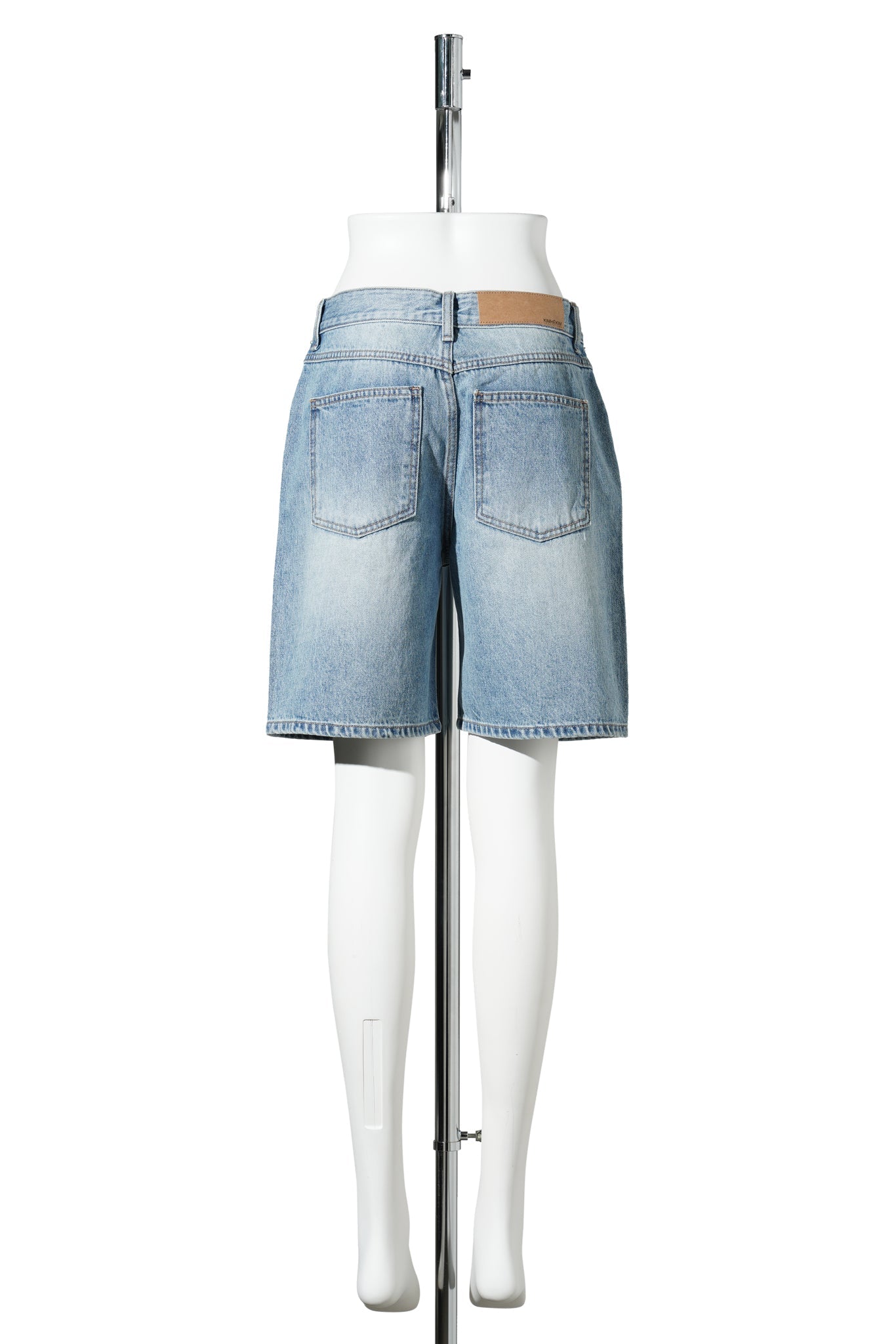 PEARL EMBELLISHED DENIM SHORTS / SKY BLUE