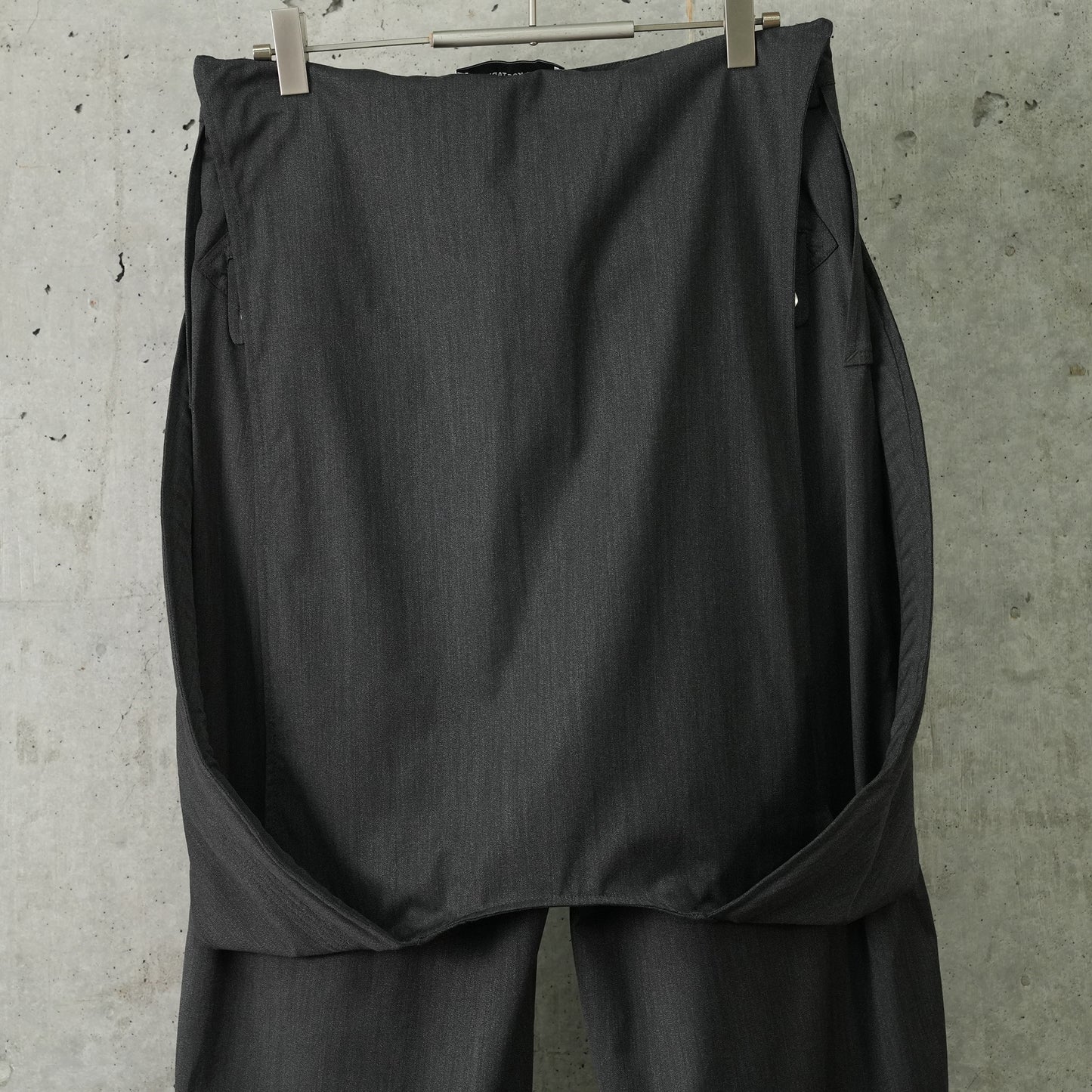 DANA TROUSER / CHARCOAL