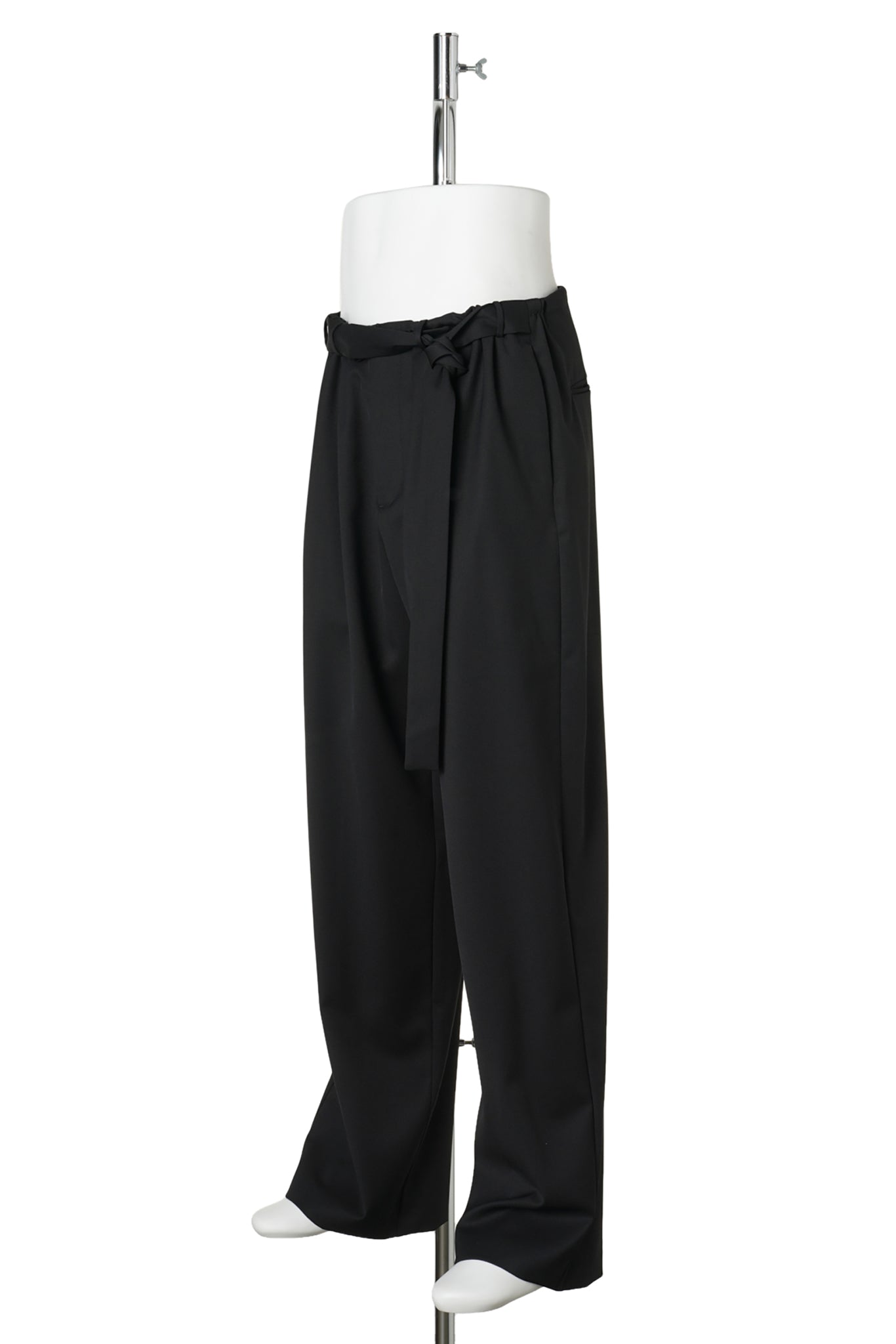 LAAN GATHERED TROUSERS / CROW BLACK