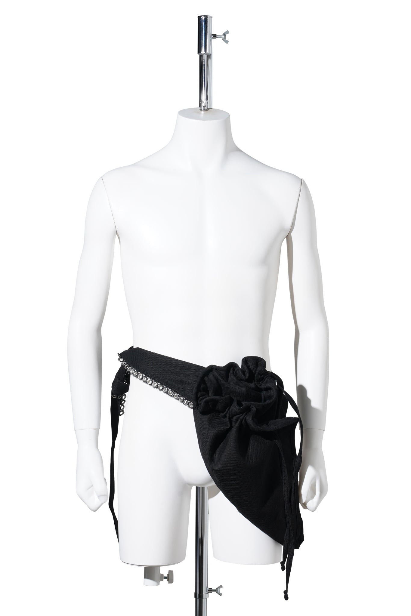 KEST POUCH BAG / SPACE BLACK