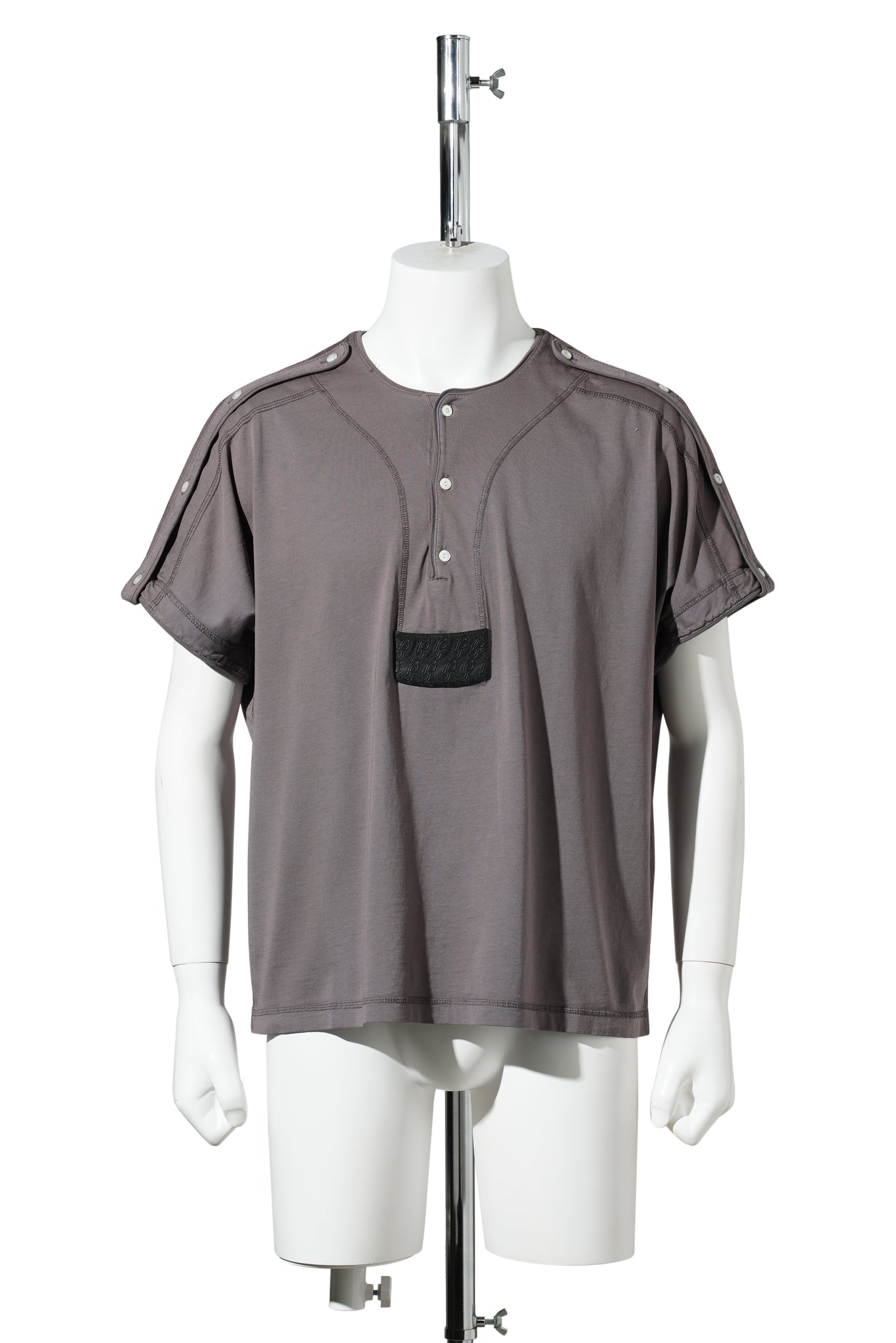 SARGO SHORT SLEEVE HENLEY / IRIS