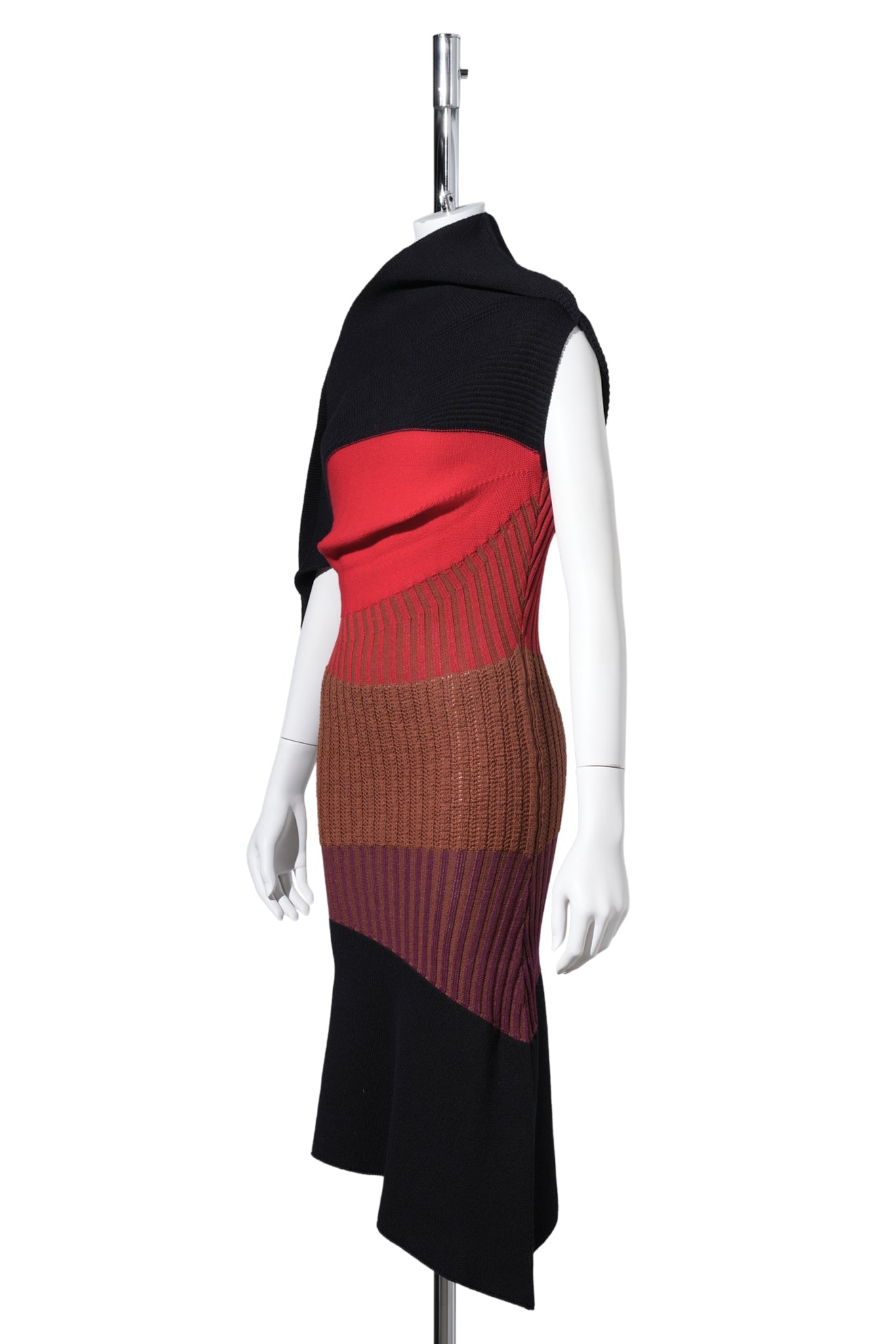 LEMOYNE KNITTED DRESS / BLACK, BROWN & WINE TASTING