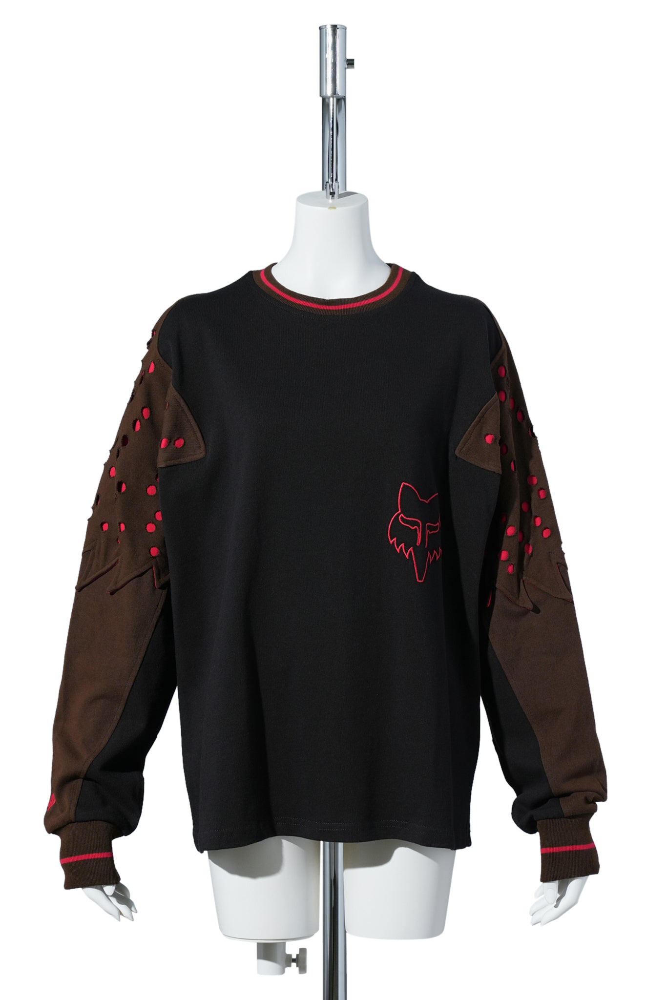 FOX KK PERFORATED LS TEE / BLK RNS