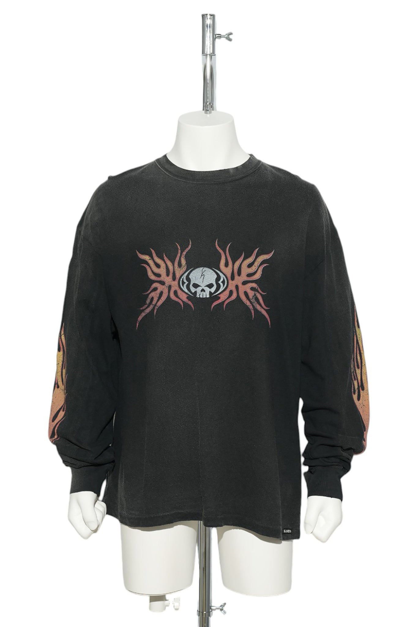 “SKULL FLAME”DISTRESSED L/S TEE / BLACK