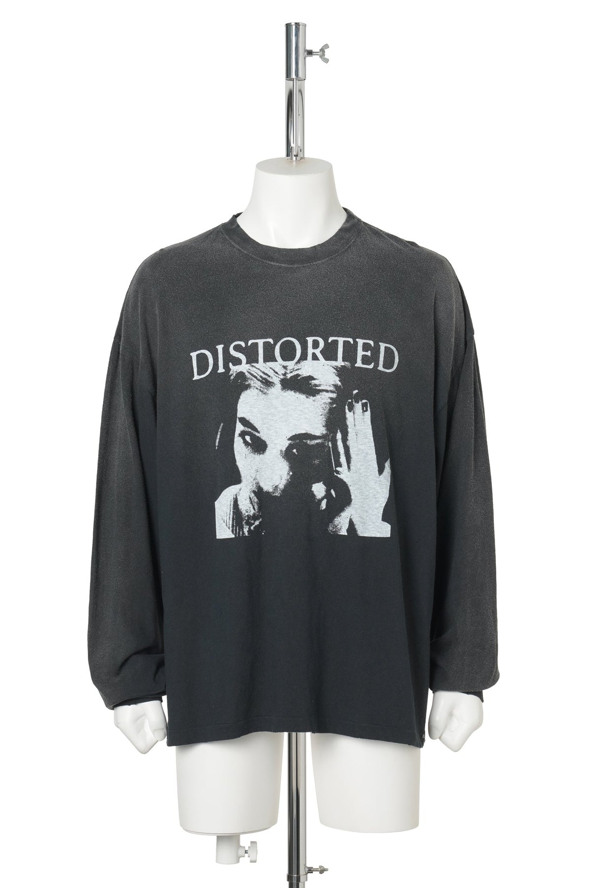 DISTORTED GIRL L/S TEE / BLACK