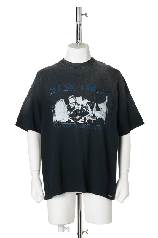 STAY TRUE TO YOUR DREAM POCKET TEE / BLACK