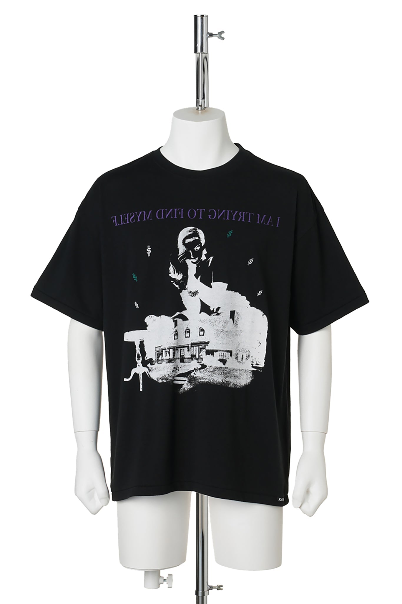 I AM TRYING TO FIND MYSELFTEE T/C / BLACK