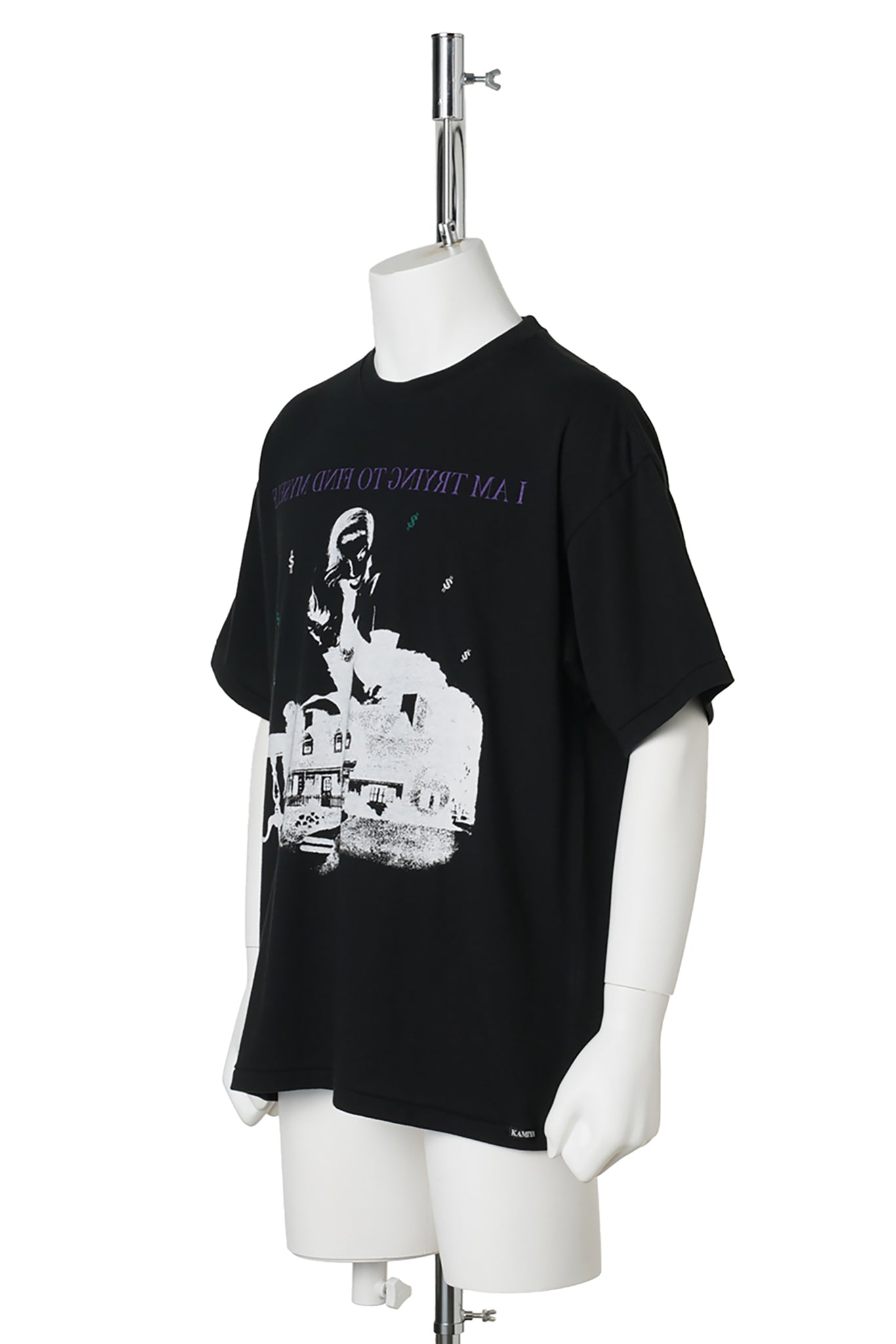 I AM TRYING TO FIND MYSELFTEE T/C / BLACK