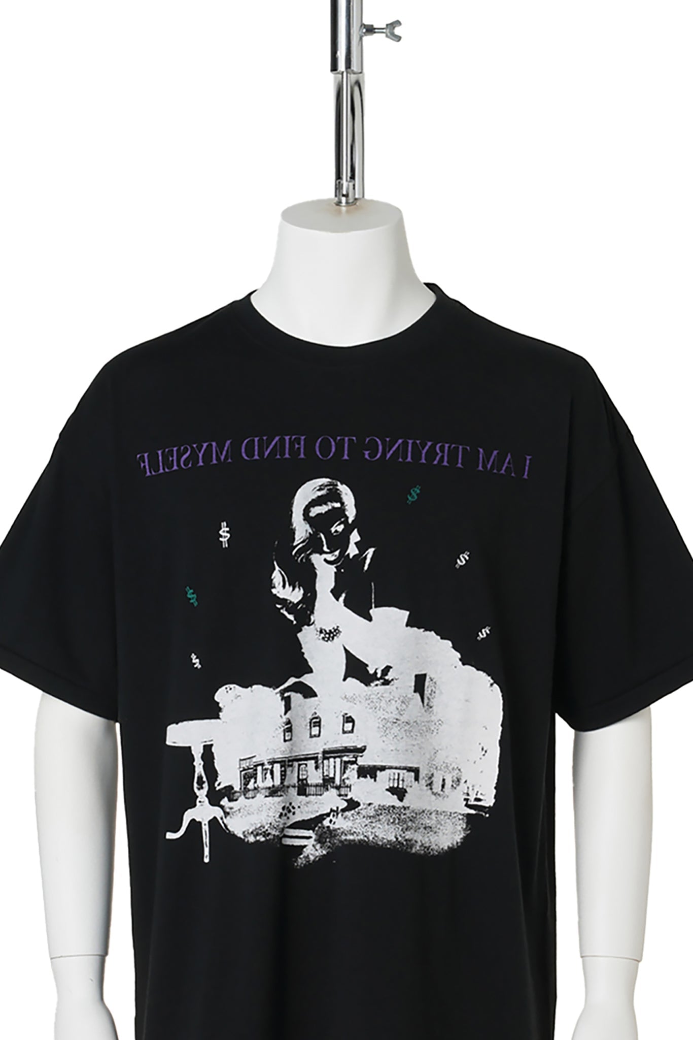 I AM TRYING TO FIND MYSELFTEE T/C / BLACK