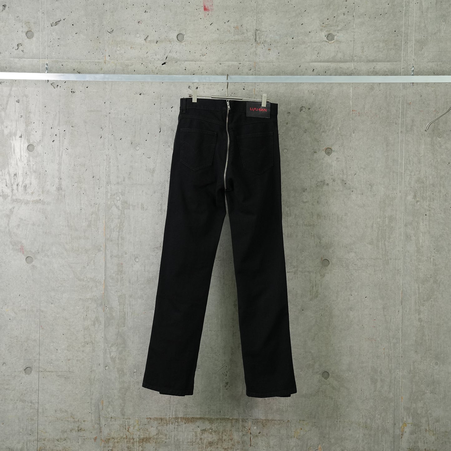 ZIPPED RIOT 5-POCKET / BLACK RINSE