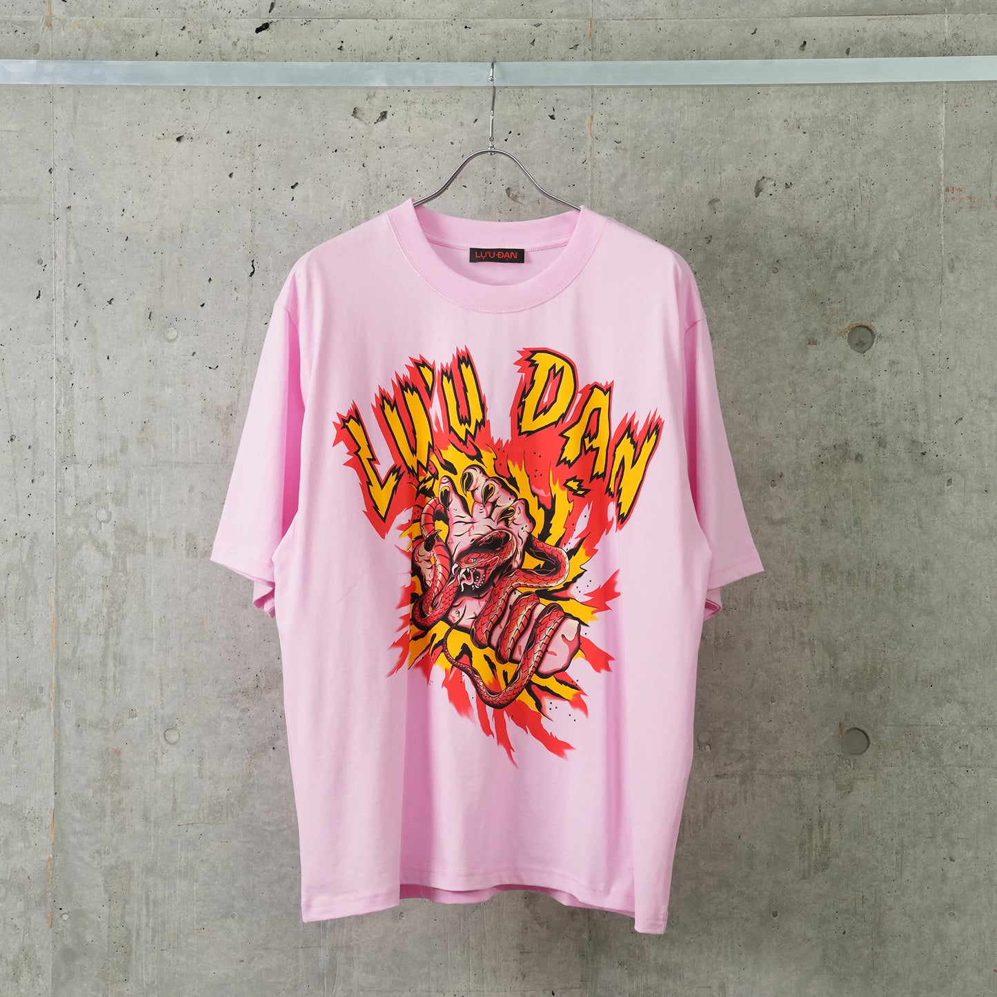 GRAPHIC TEE / BABY PINK/MANIC HAND