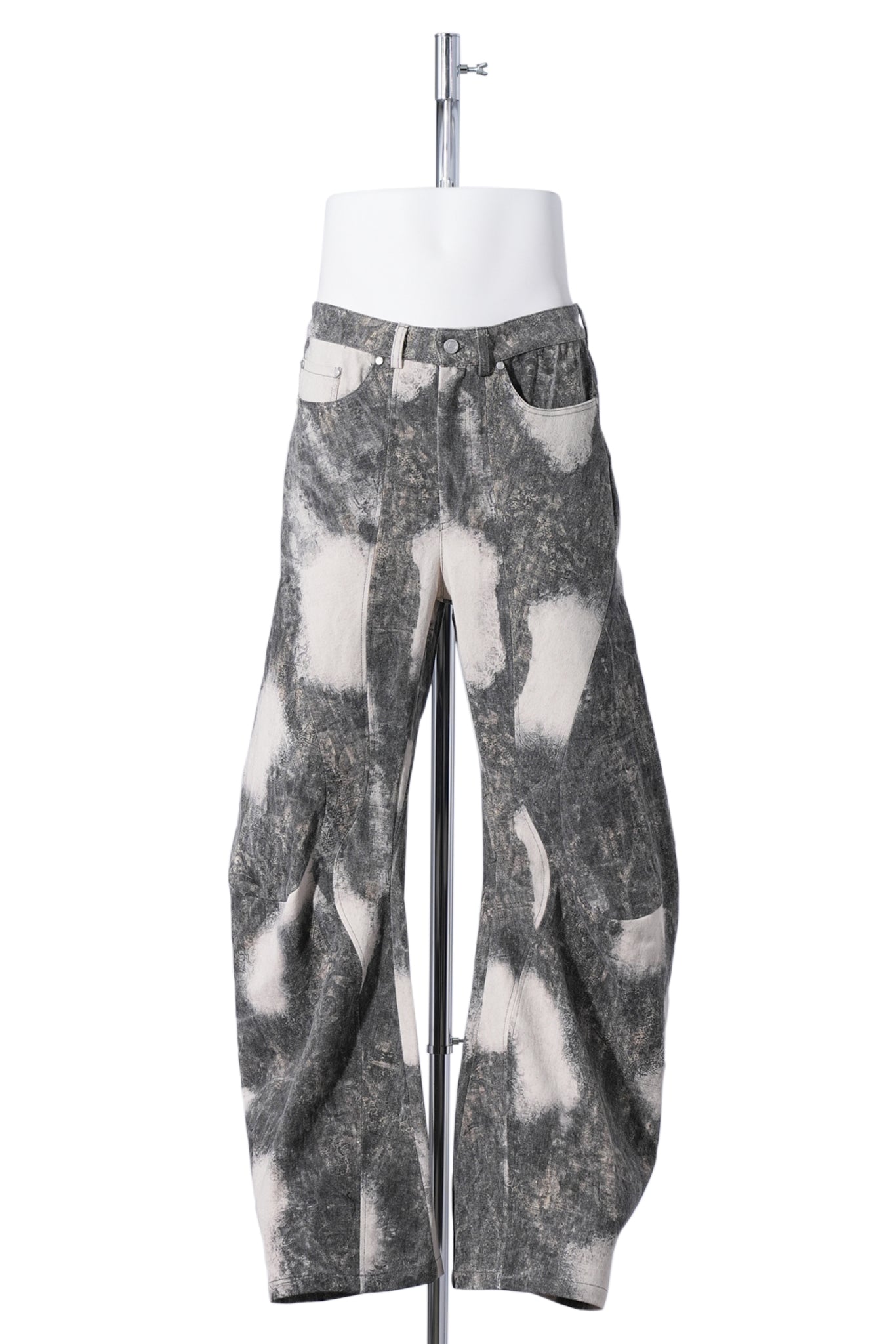 ENGINEERED RENAISSANCE FLARE / SINGED CHALK