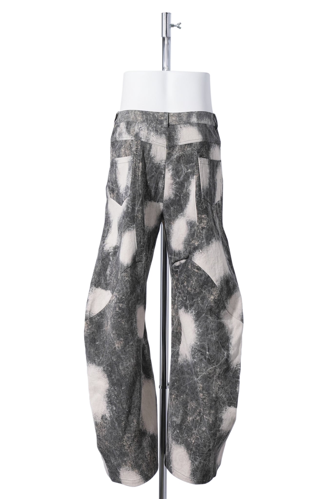 ENGINEERED RENAISSANCE FLARE / SINGED CHALK