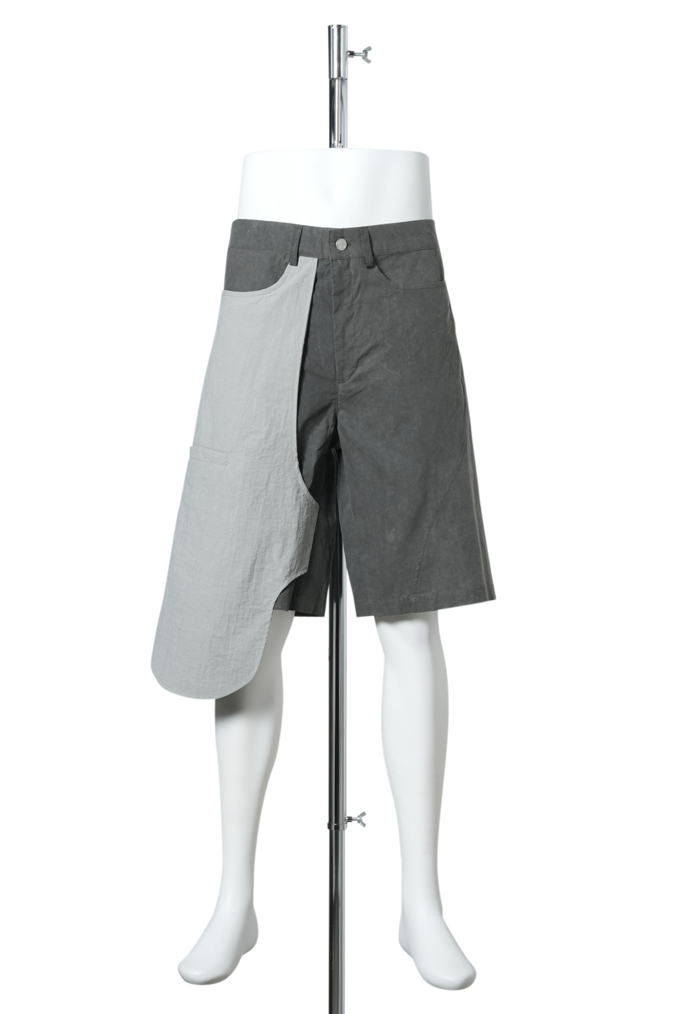 OLLY HOLSTER SHORTS / BEIGE