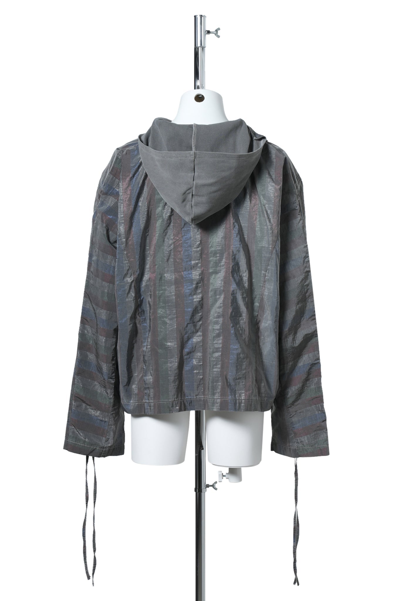 METAMORPHASIS WINDBREAKER / STRIPE CHARCOAL