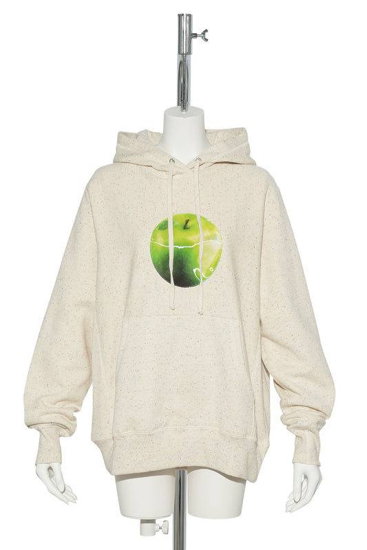 APPLE BITE PATCH HOODIE / BEIGE AND GREEN APPLE