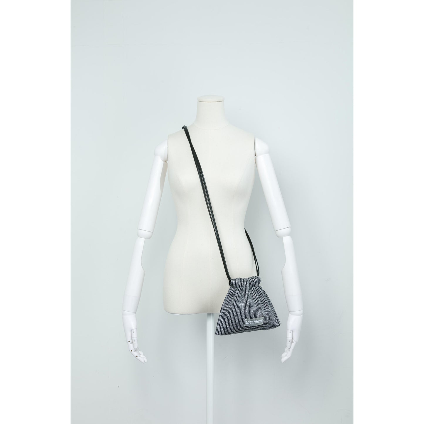 KYOTO METALLIC SACK BAG MINI / DARK SILVER x BLACK