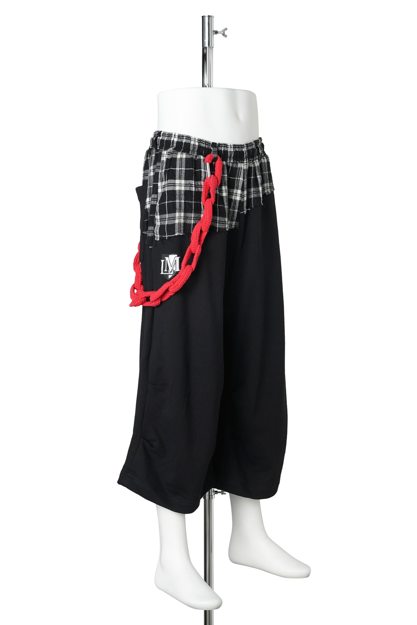 DOCKING SWEAT SHORTS / BLACK