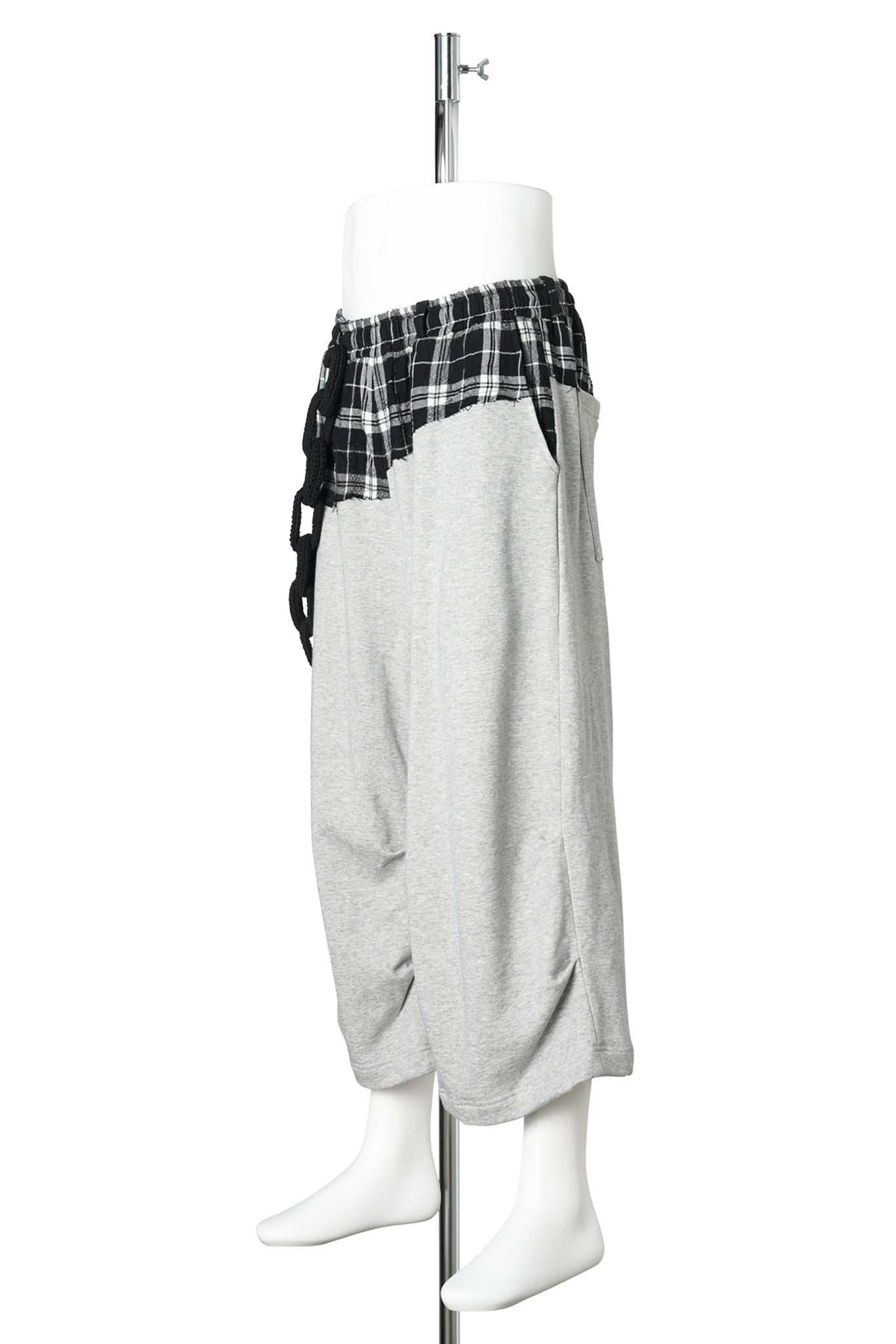 DOCKING SWEAT SHORTS / GRAY