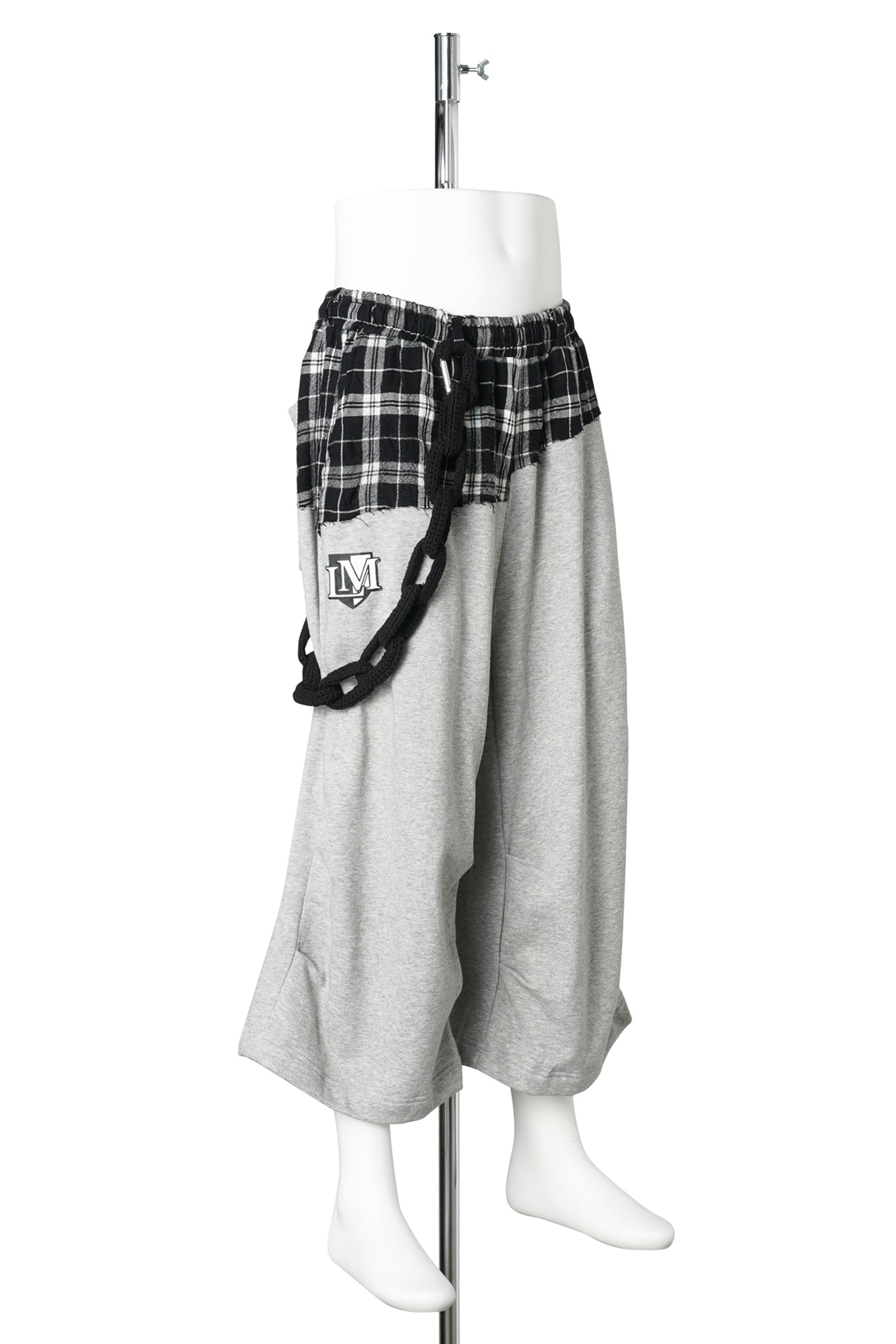 DOCKING SWEAT SHORTS / GRAY