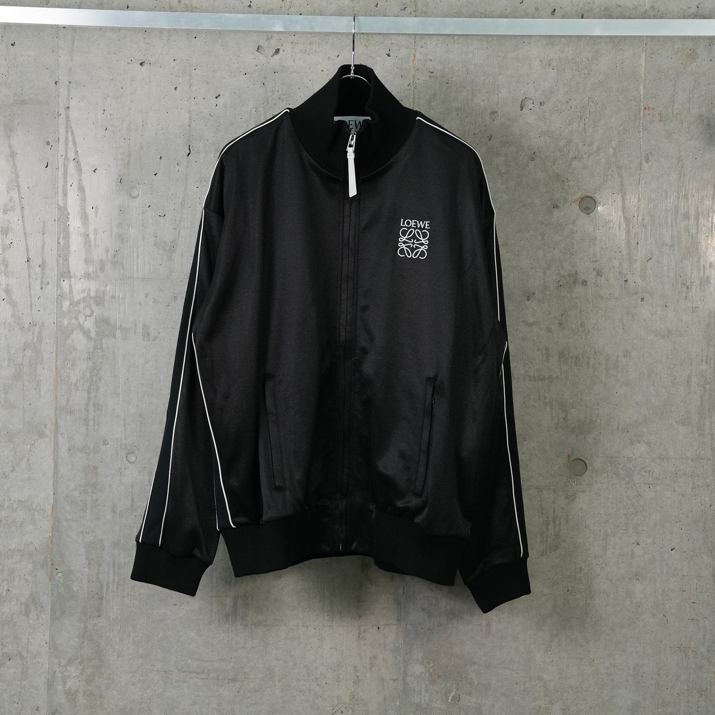 TRACKSUIT JACKET / BLACK