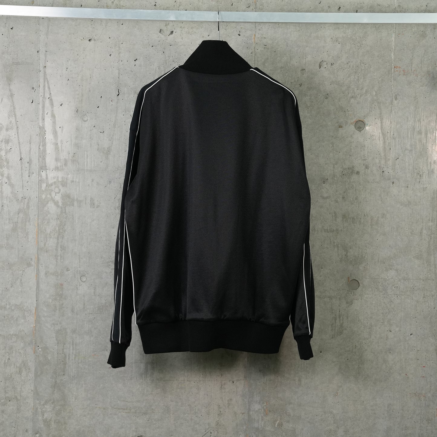 TRACKSUIT JACKET / BLACK