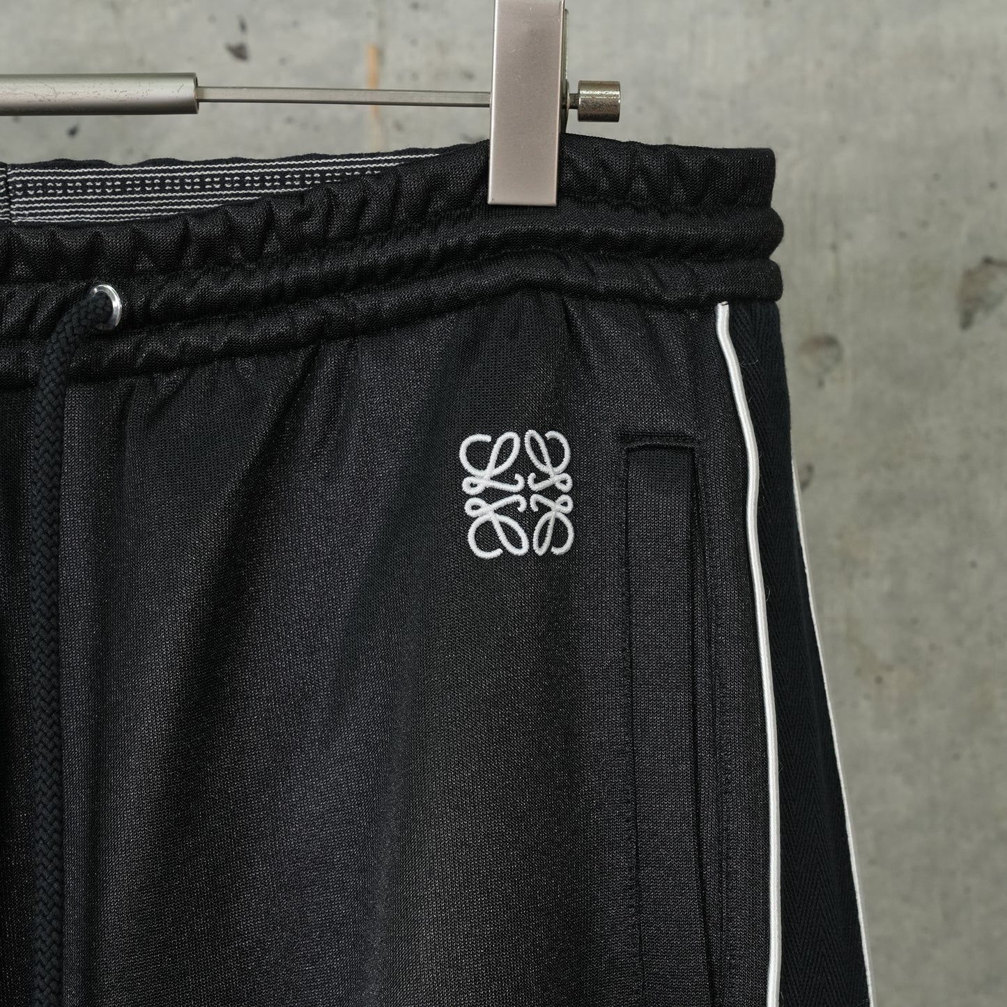 TRACKSUIT TROUSERS / BLACK