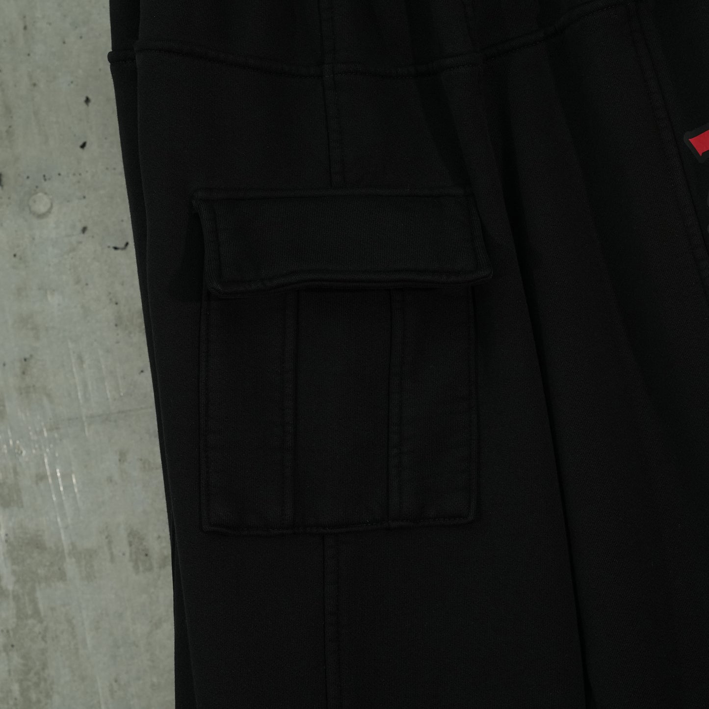 FOREST YOUTH SWEATPANTS / BLACK