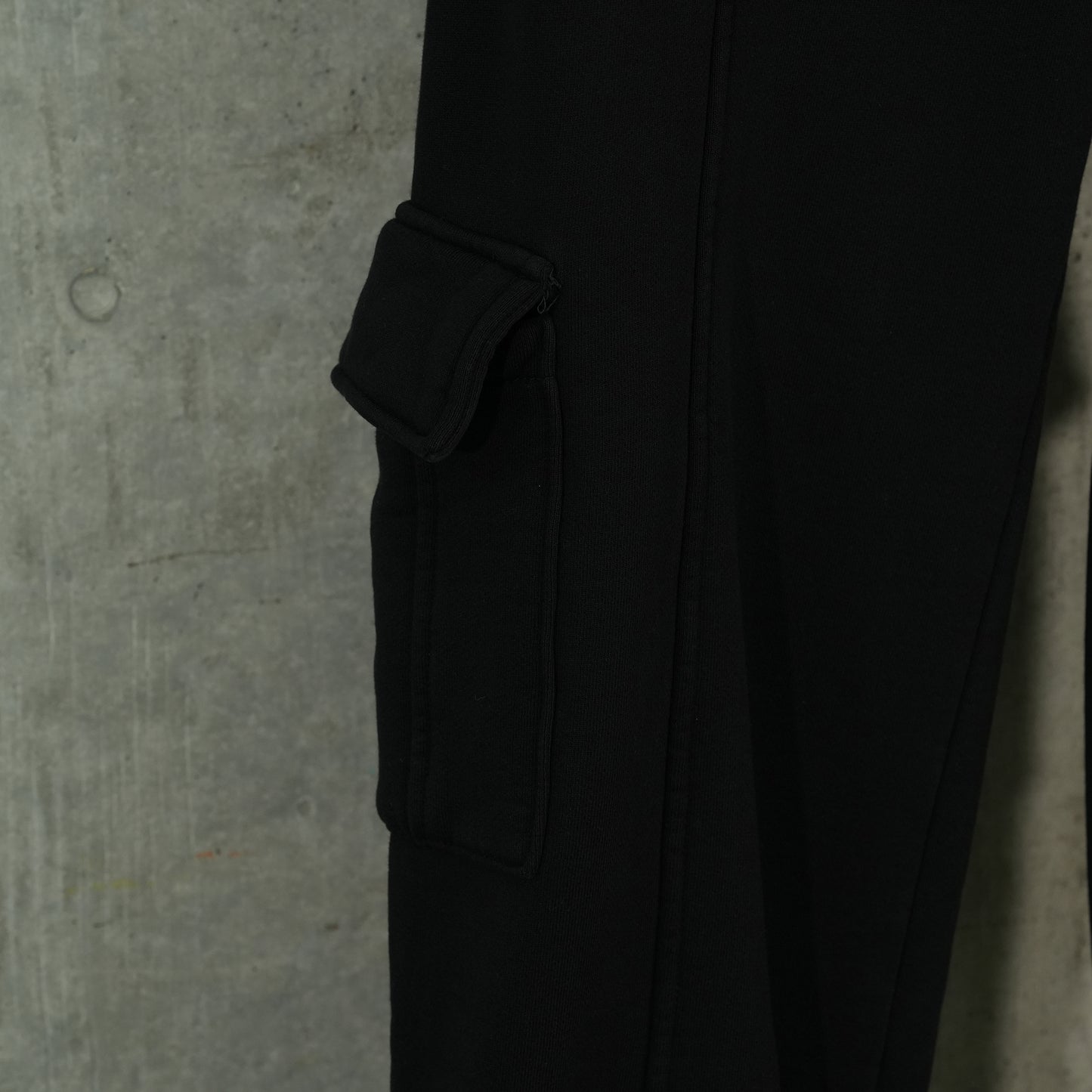 FOREST YOUTH SWEATPANTS / BLACK