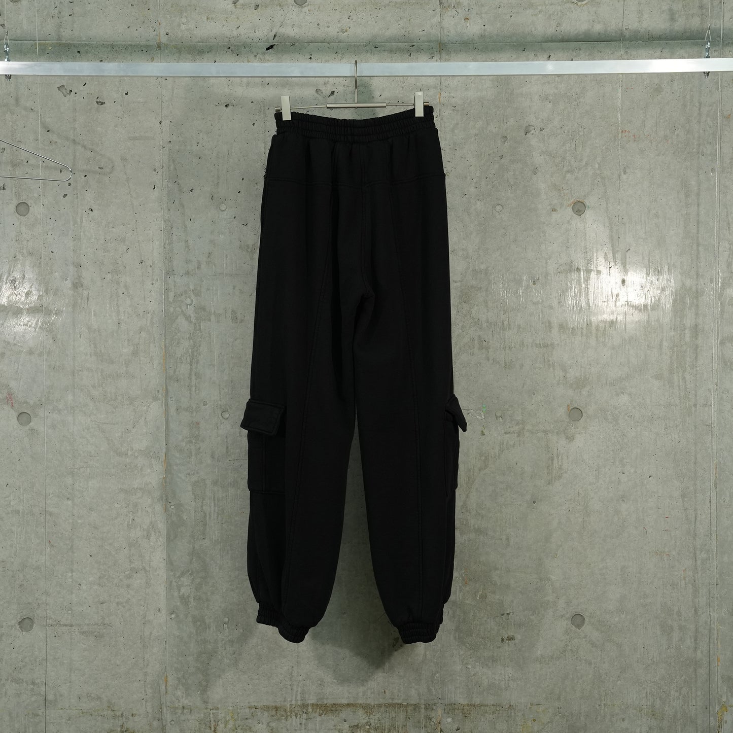 FOREST YOUTH SWEATPANTS / BLACK