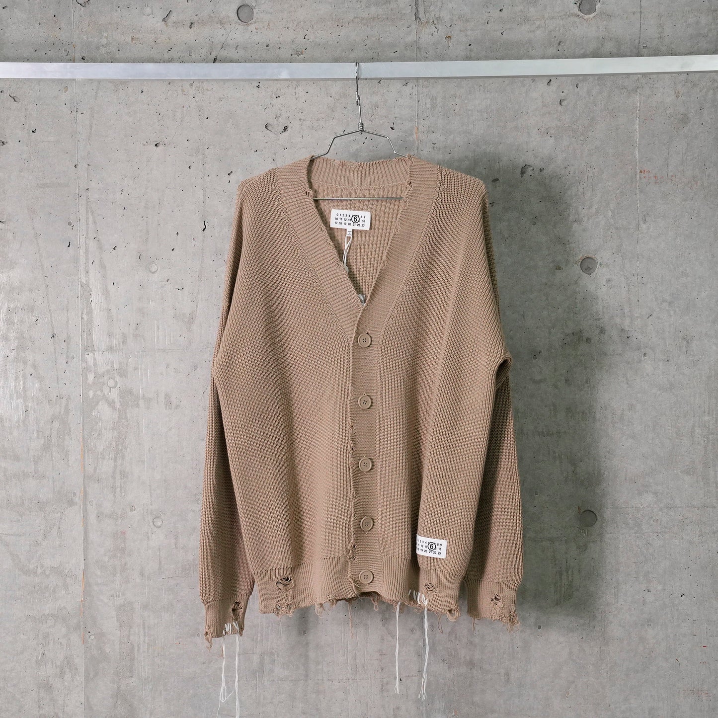 CARDIGAN / 119