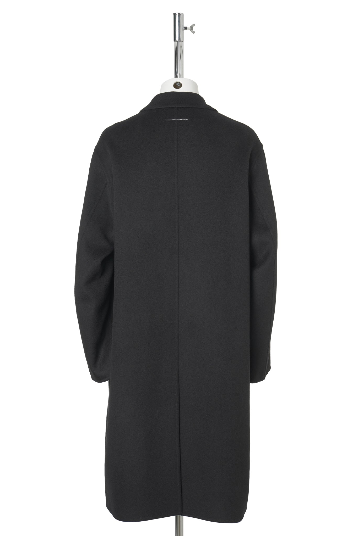 COAT / 900