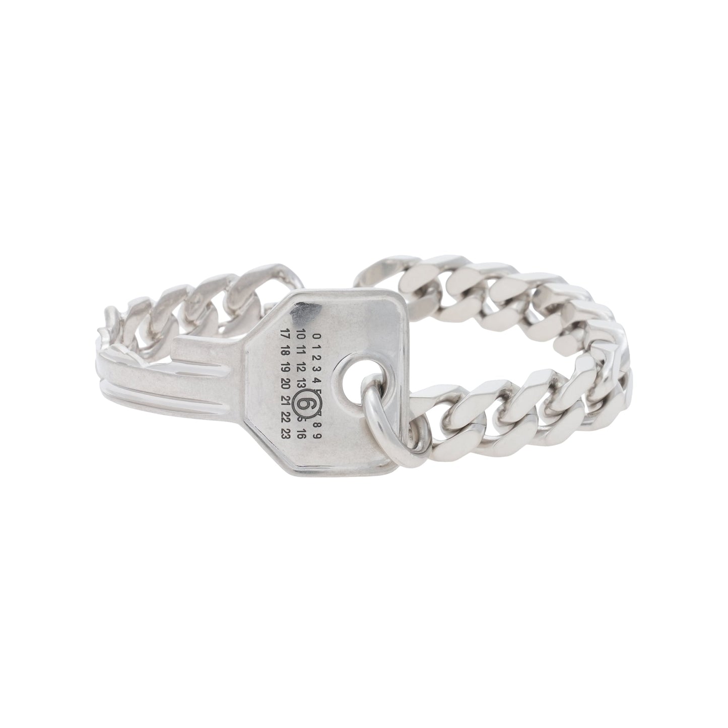 BRACELET / 124