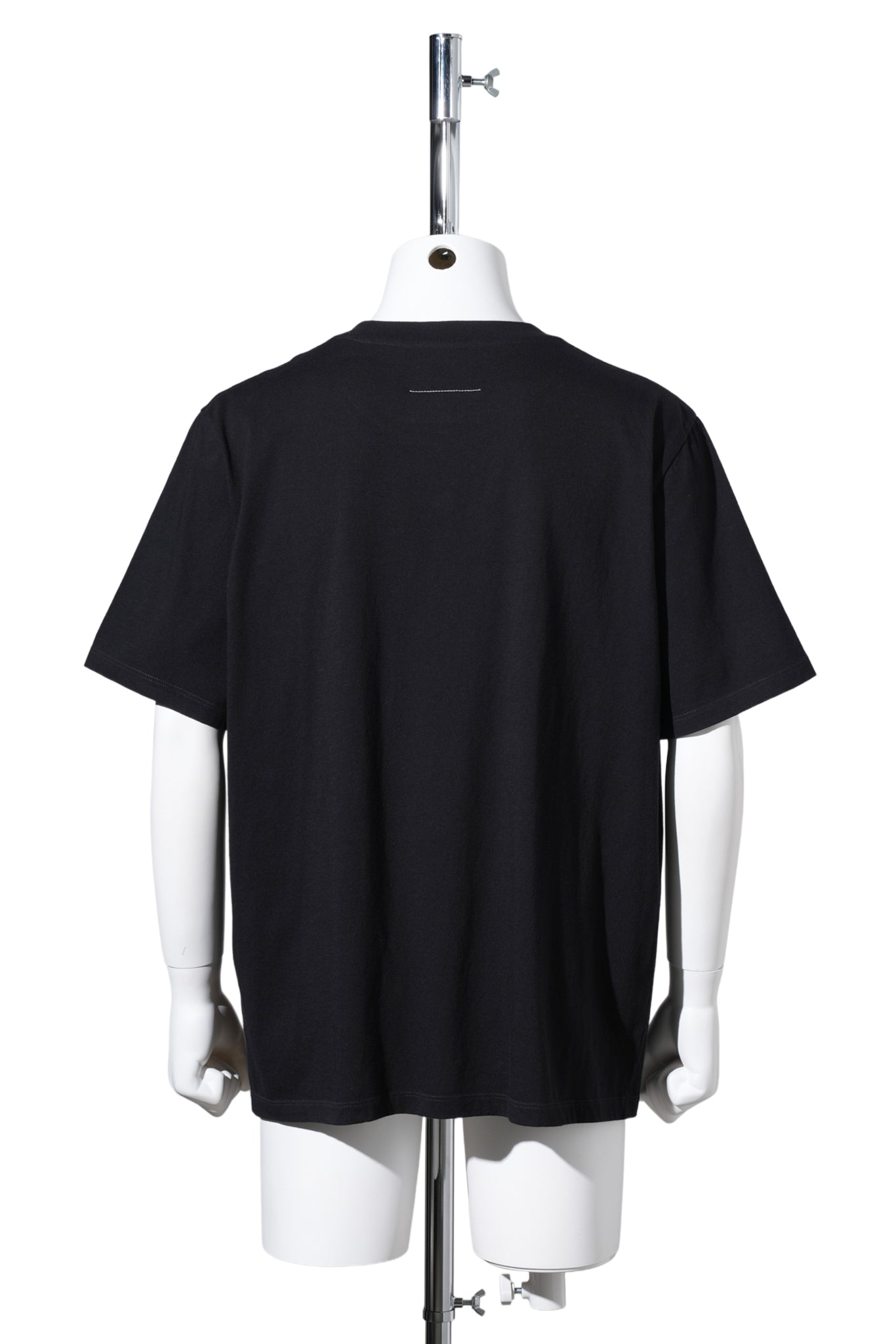 T-SHIRT / 900