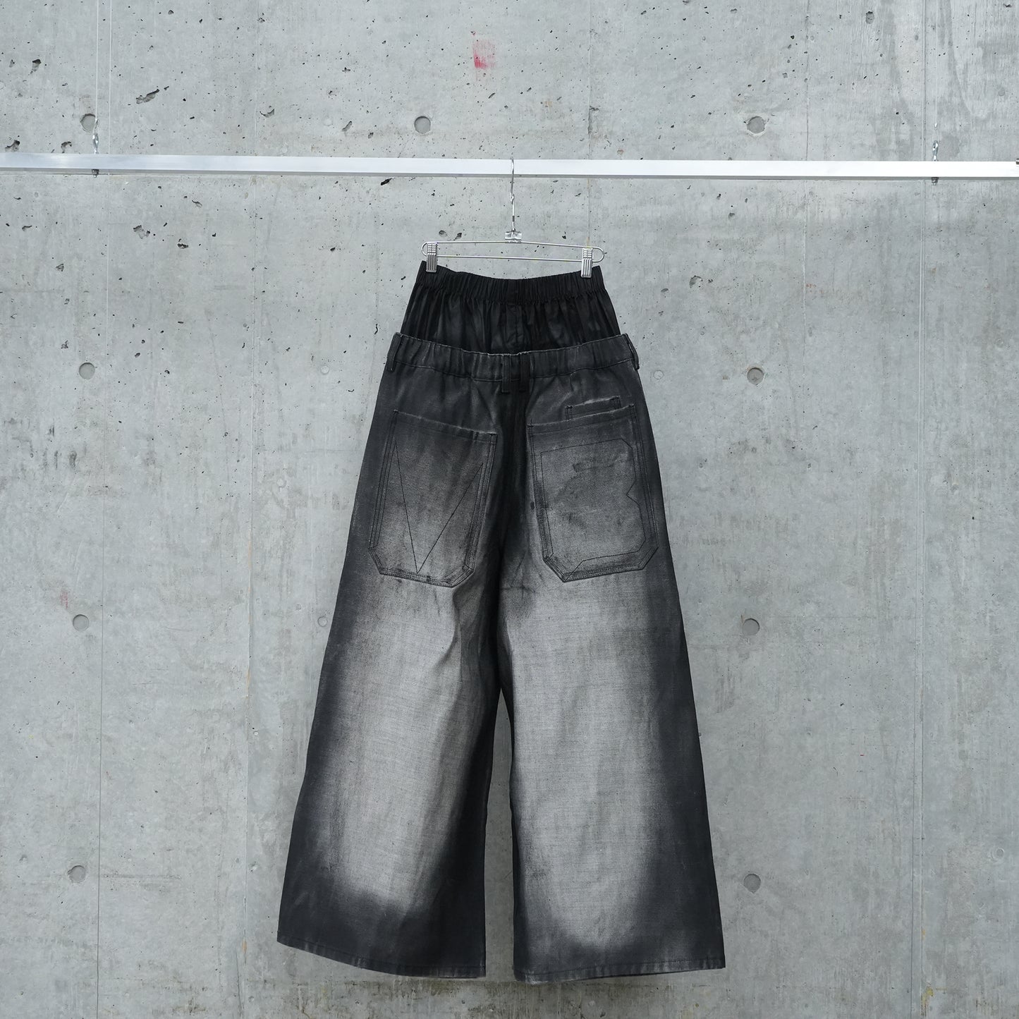 DOUBLE WAIST DENIM PANTS / BLACK