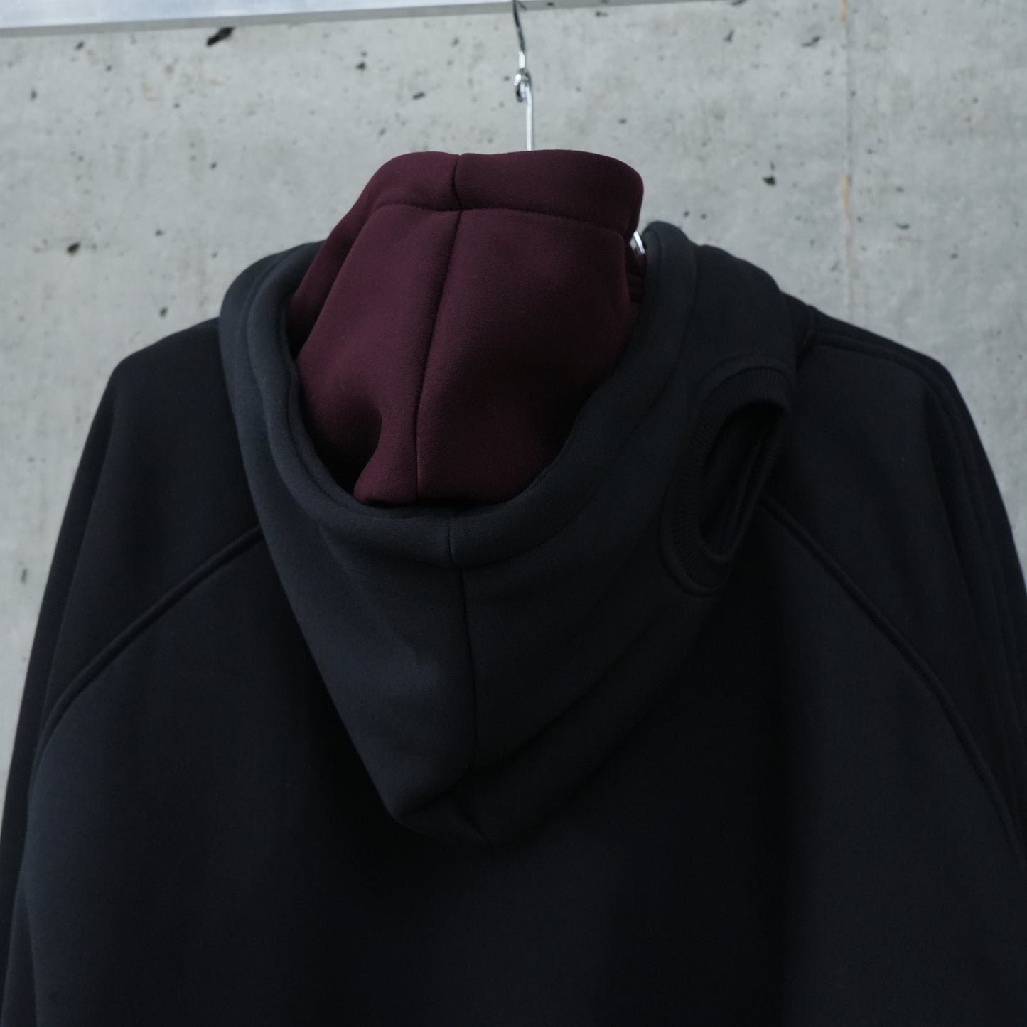 DOUBLE HOOD HOODIE / BLACK