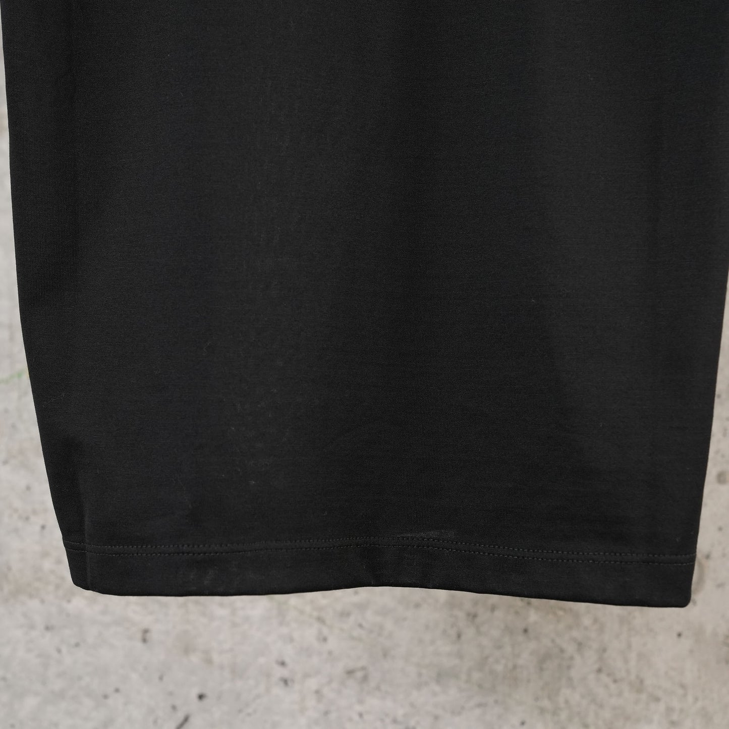 FITTED T-SHIRT / BLACK