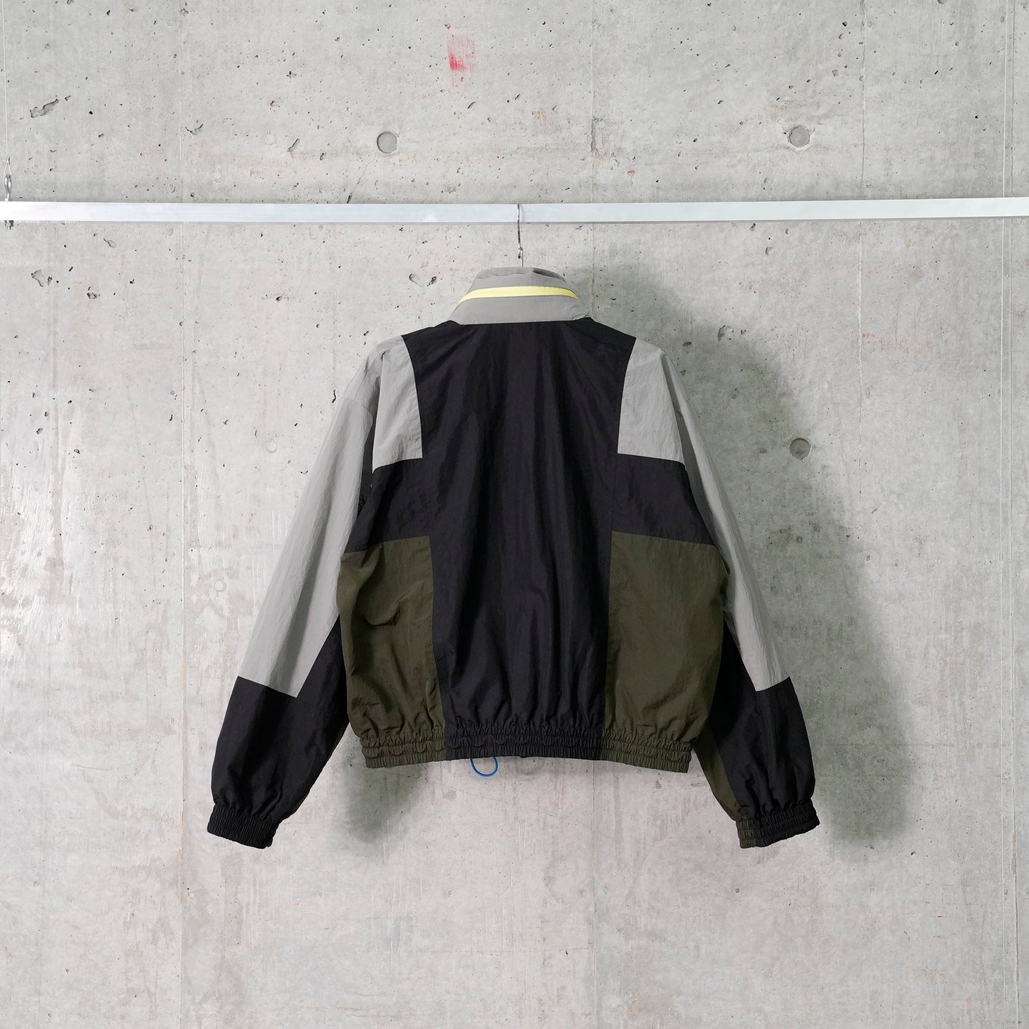 TRACK BOMBER JACKET / BLACK MULTI