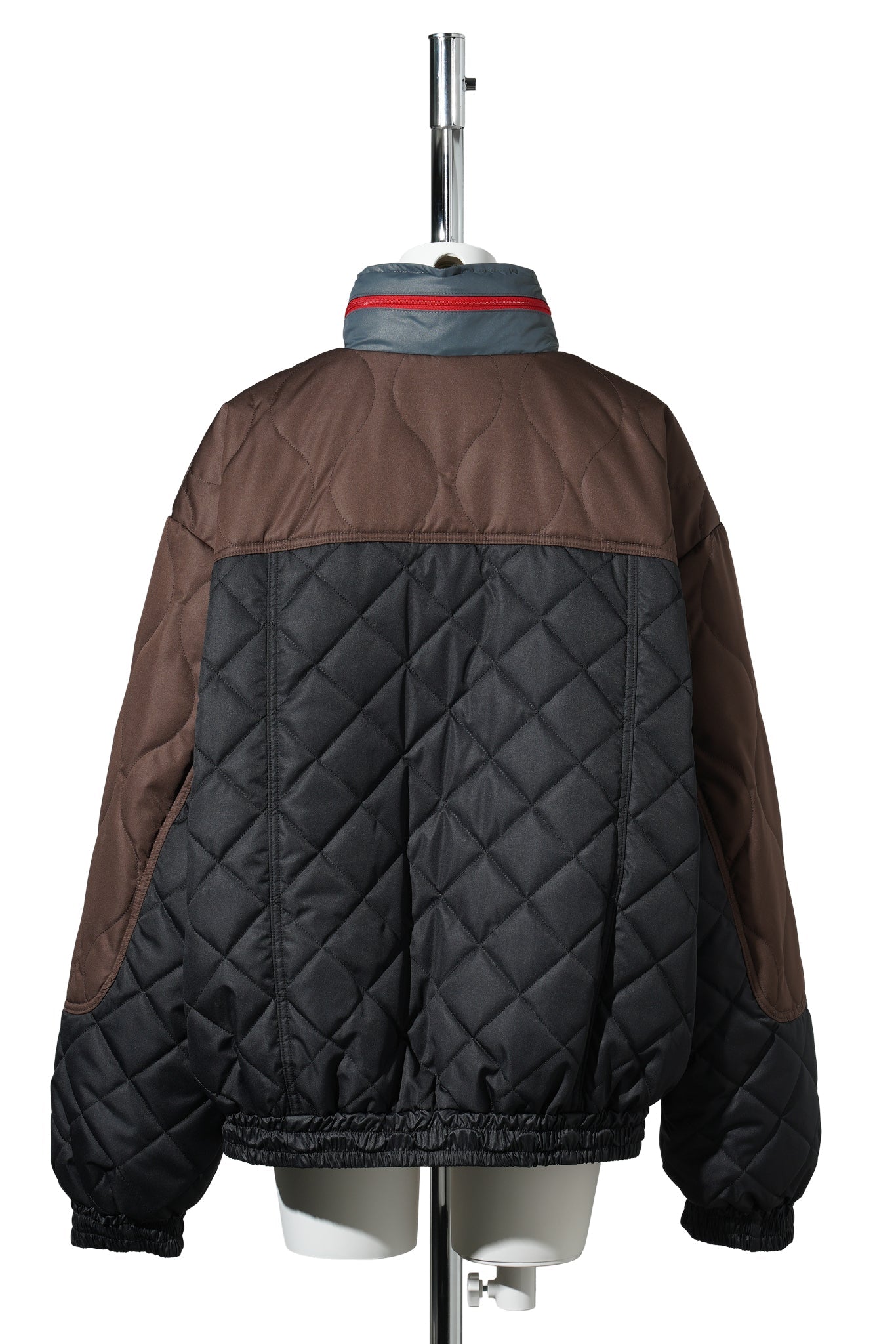QUILTED TRACK BOMBER JACKET / BLACK BROWN