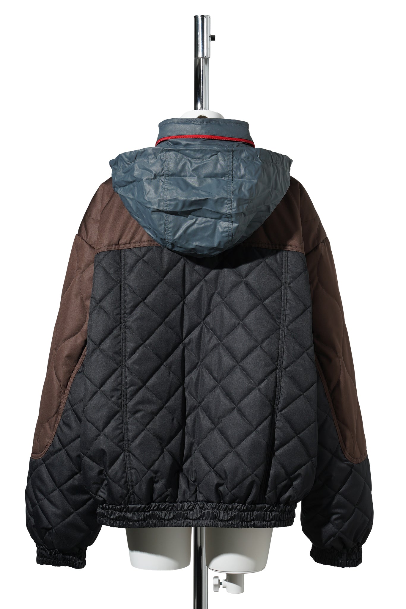 QUILTED TRACK BOMBER JACKET / BLACK BROWN