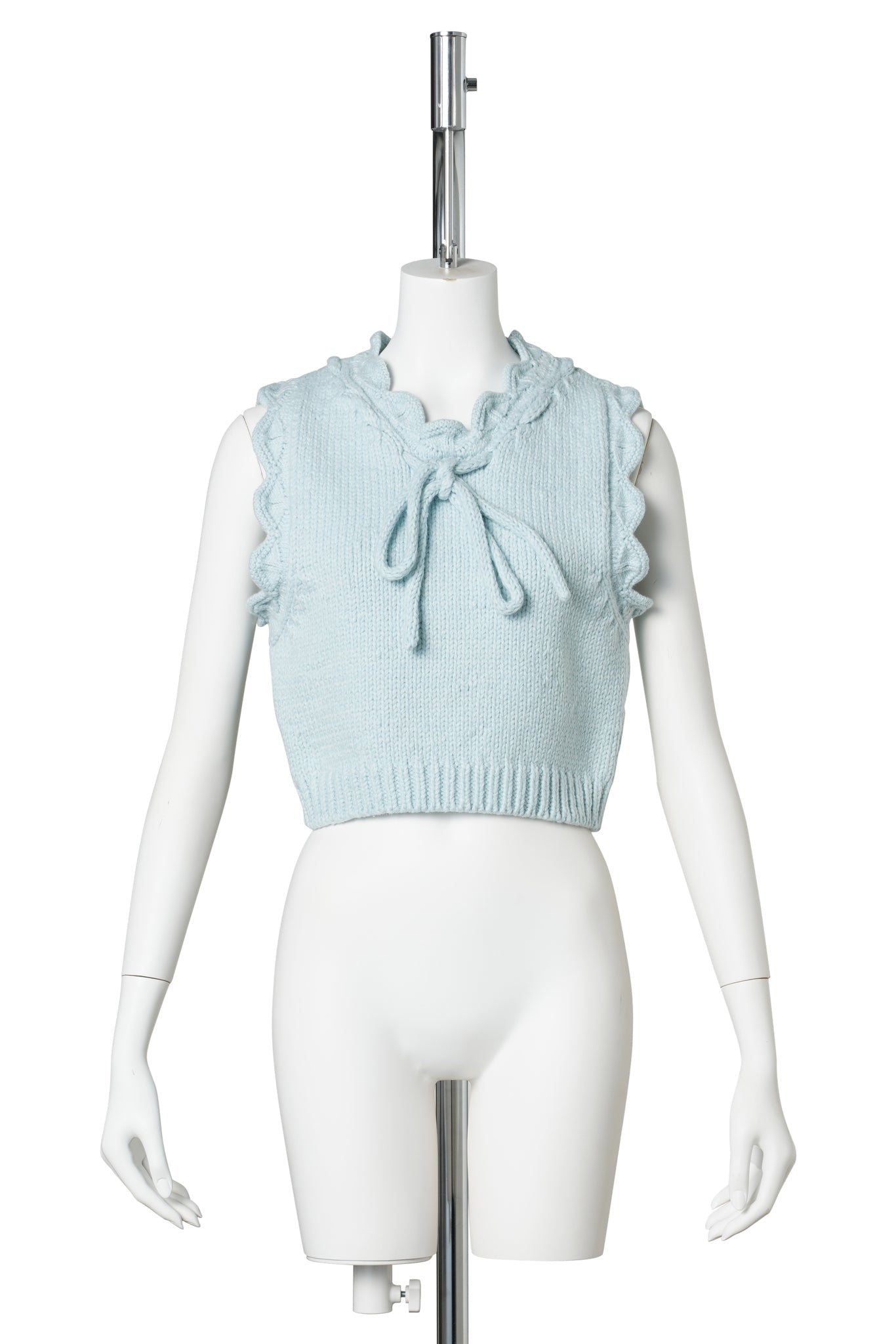 SLEEVELESS CROP TOP / PALE BLUE