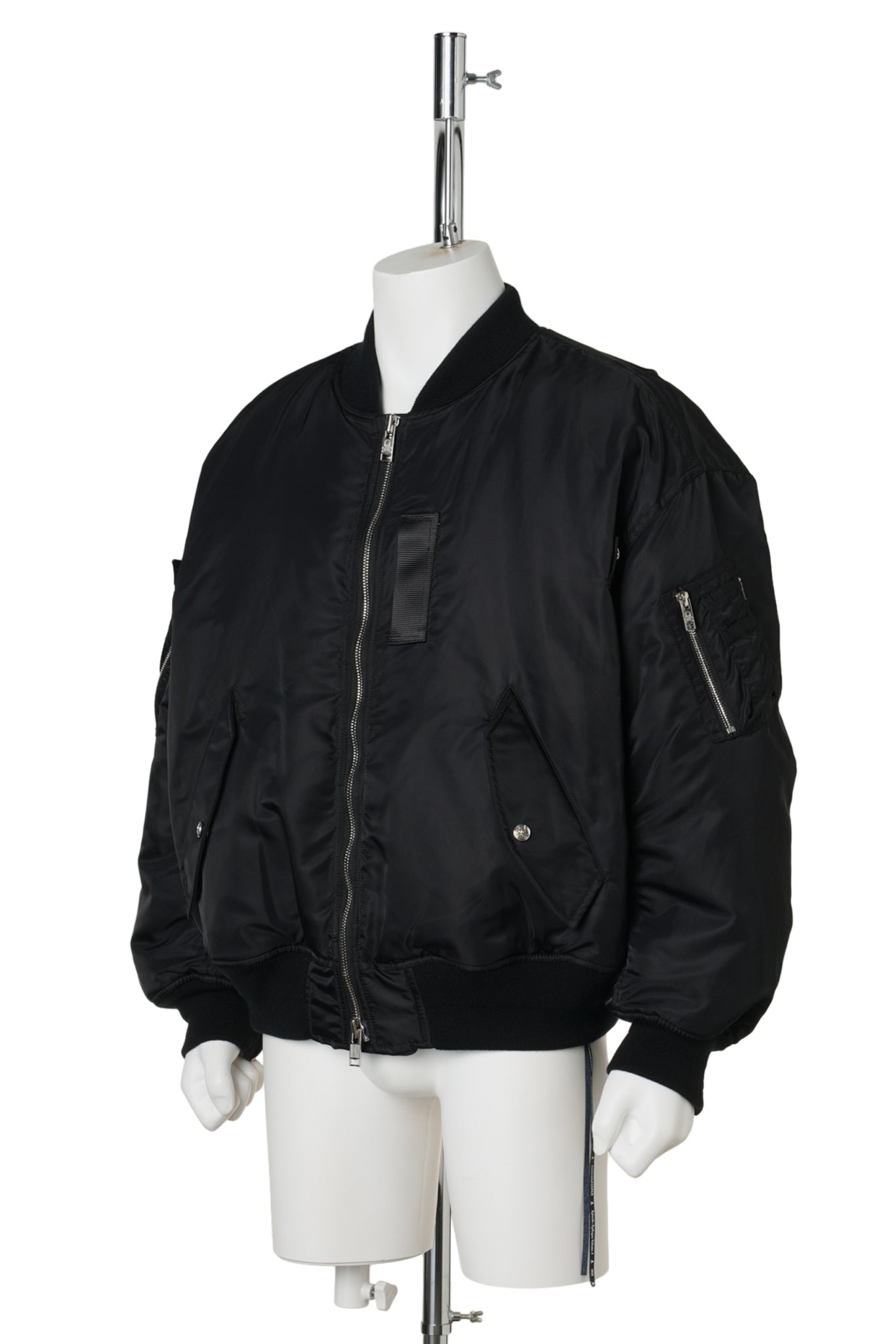 BL023 / 012:BLACK