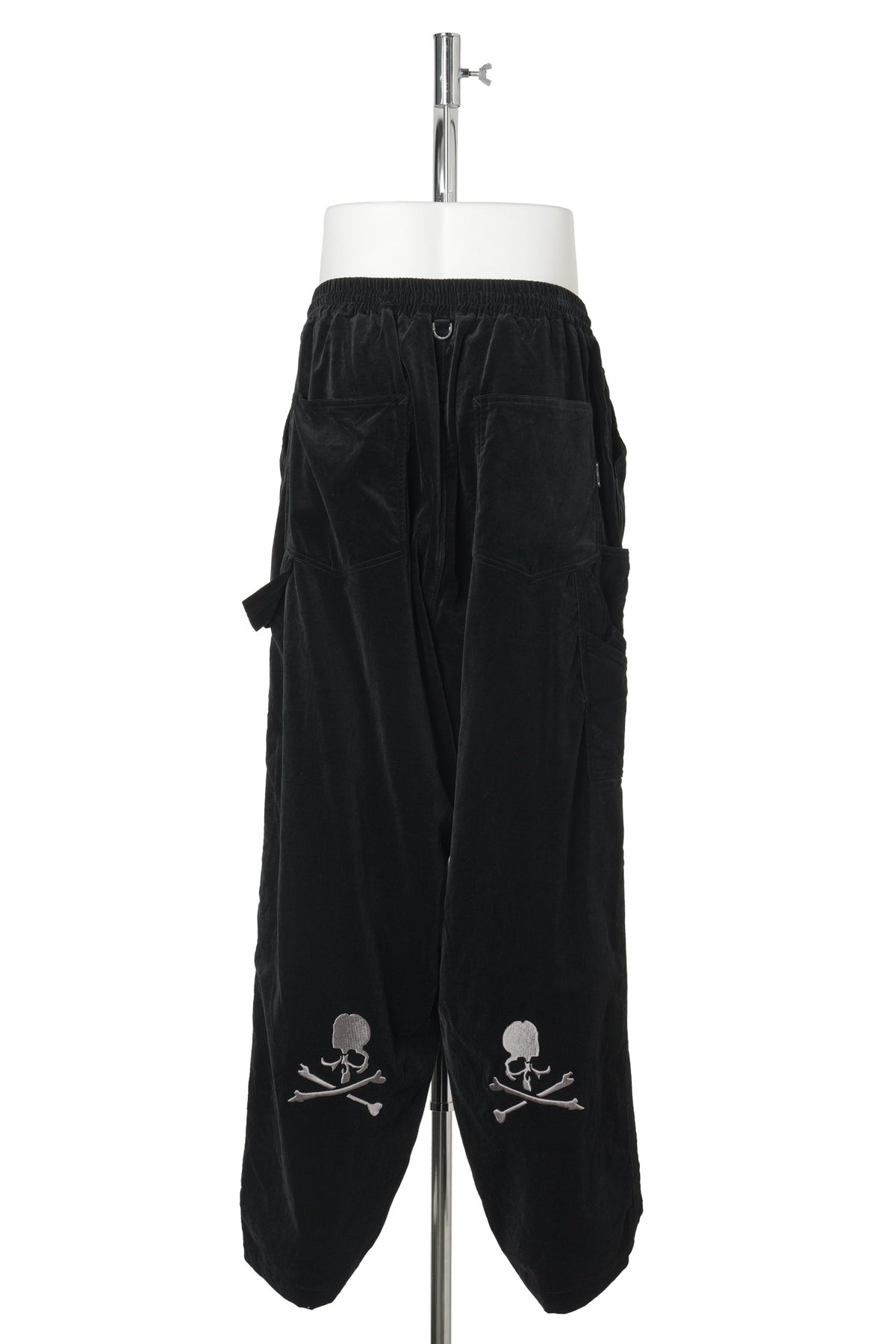 PA027 / 012:BLACK