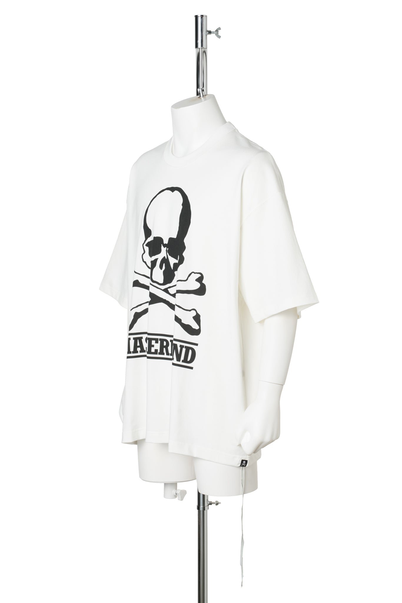 TS103 / 001:WHITE
