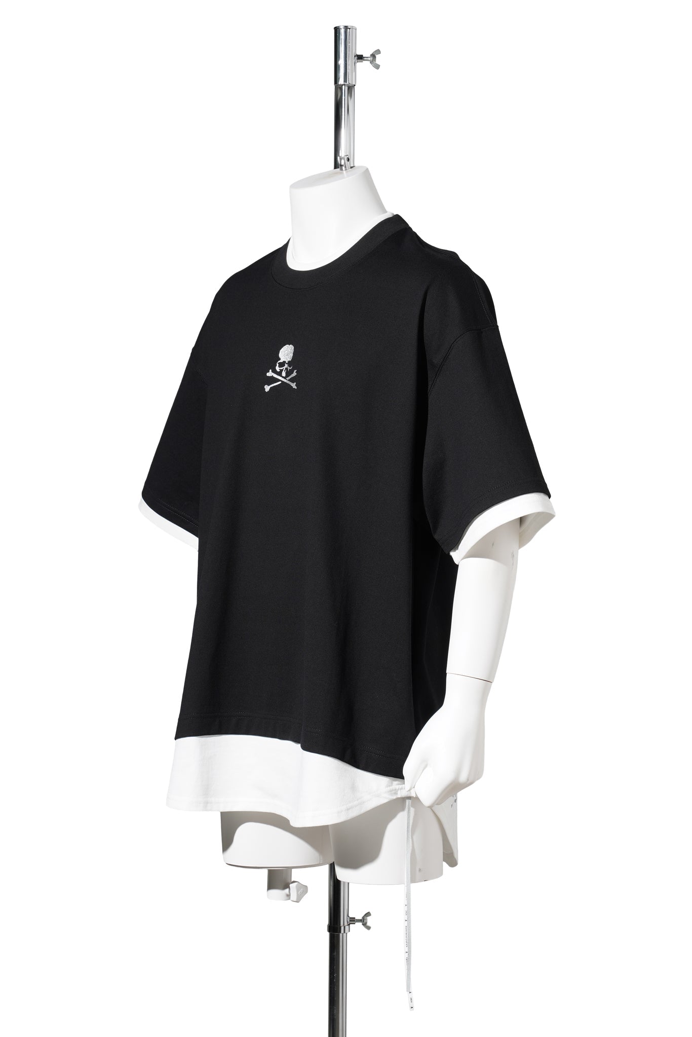 TS095 / 204:BLACK x WHITE