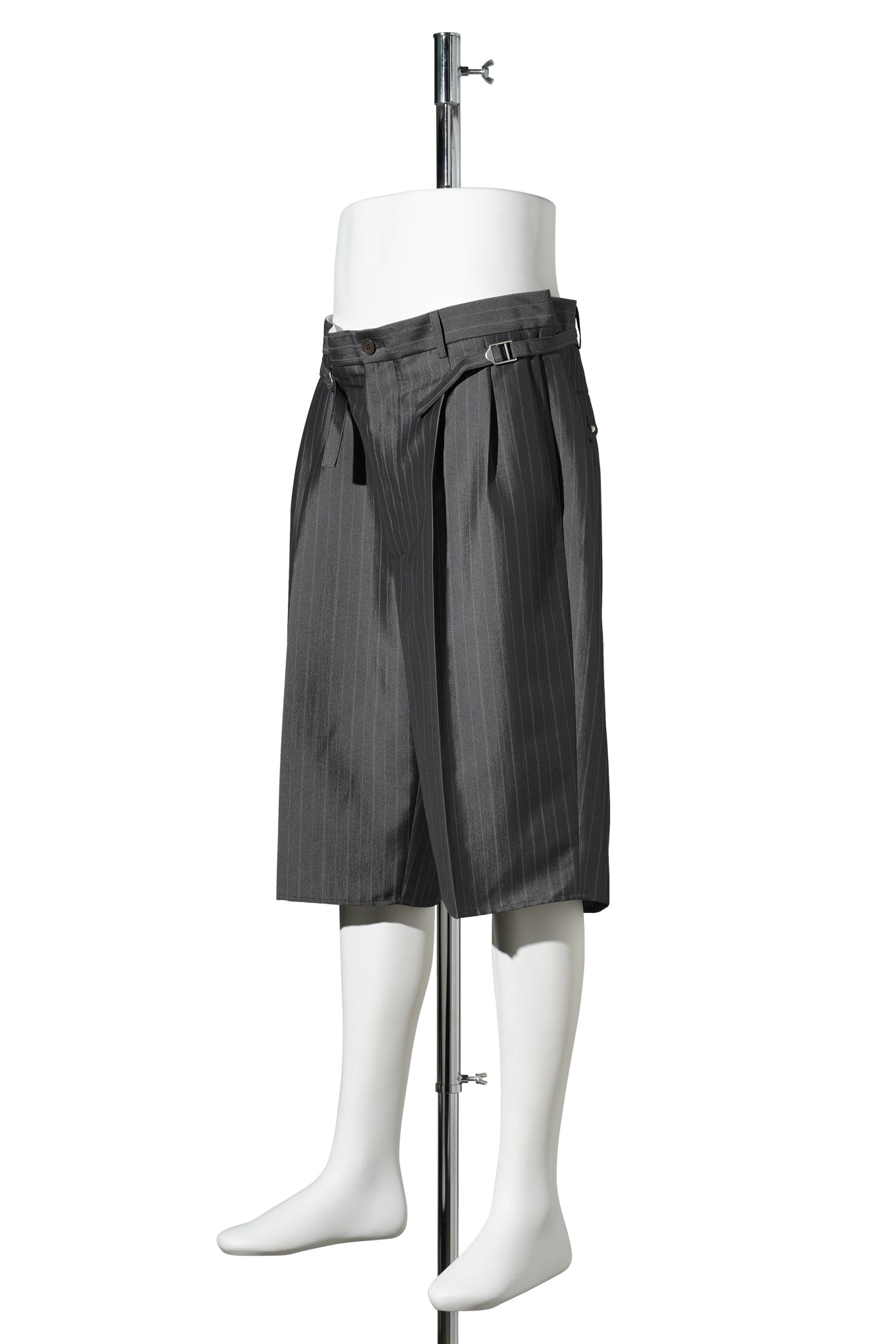 DARKETTONE REGOLATORE SHORT / PINSTRIPEMELANGE