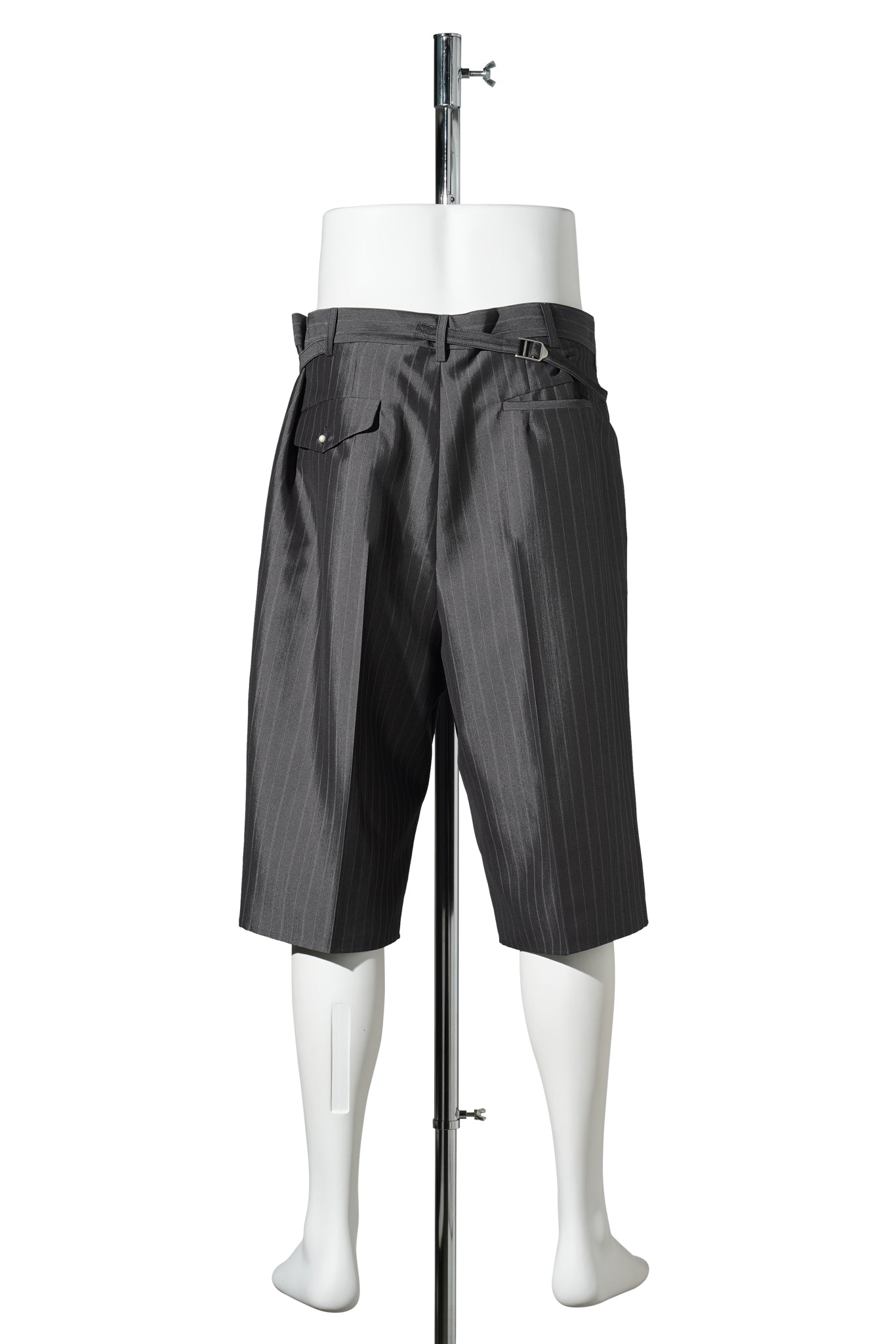 DARKETTONE REGOLATORE SHORT / PINSTRIPEMELANGE