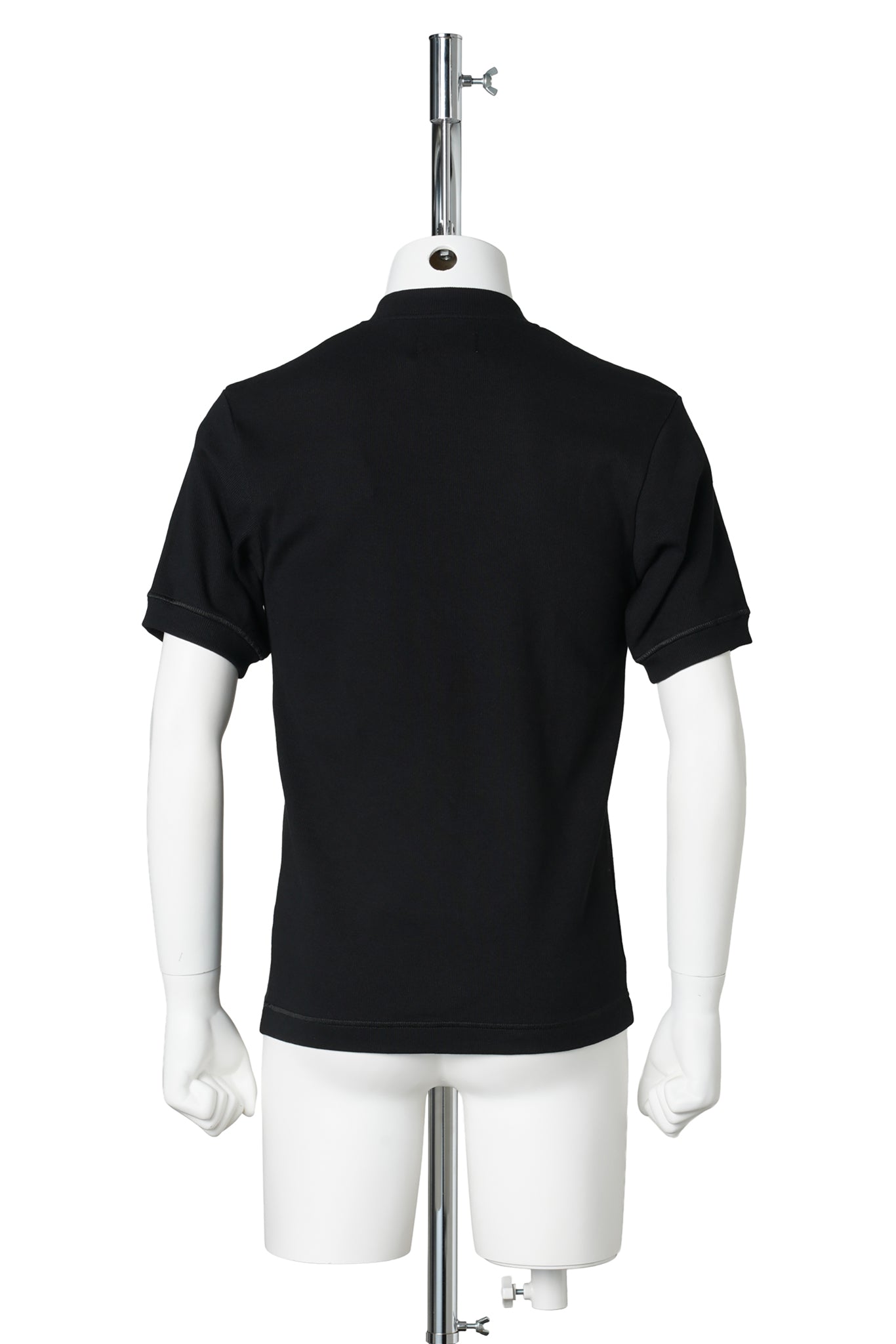 NUDO SMALL SERAFINO TEE / BLACK