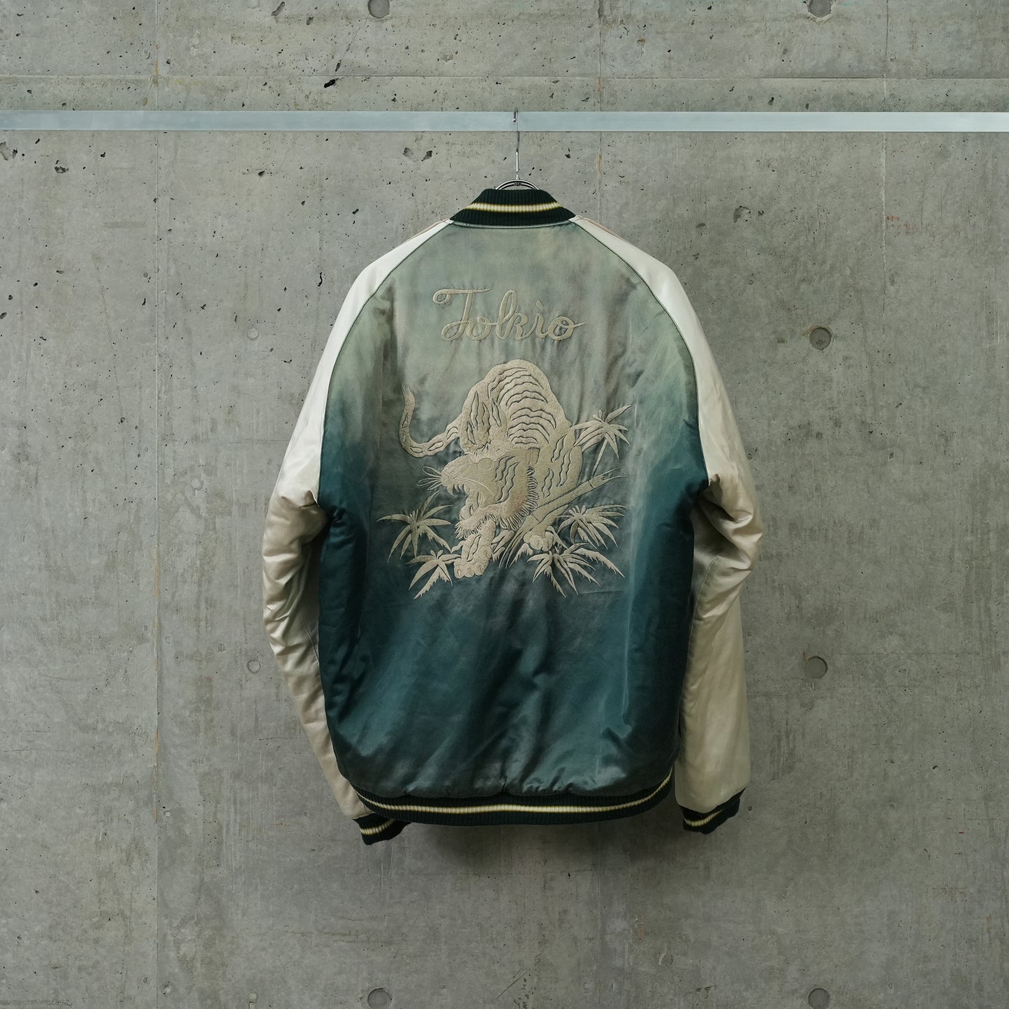 SOUVENIR JACKET / GREEN