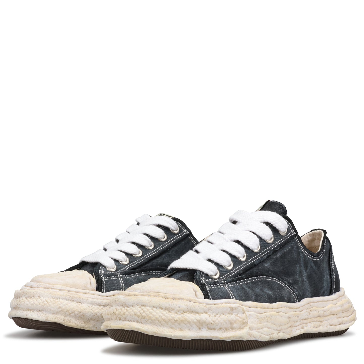 PETERSON 23 EMBROIDERY VINTAGE EFFECT CANVAS LOW-TOP SNEAKER / 018:BLACK